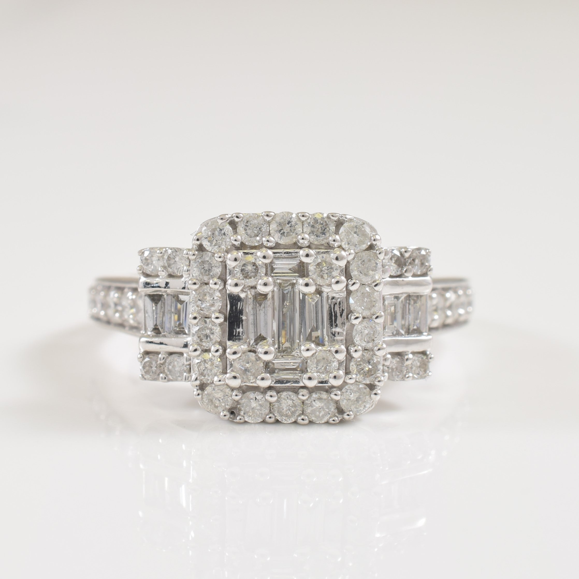 Bague halo carré en diamants | 0,60 ct | Taille 7 |