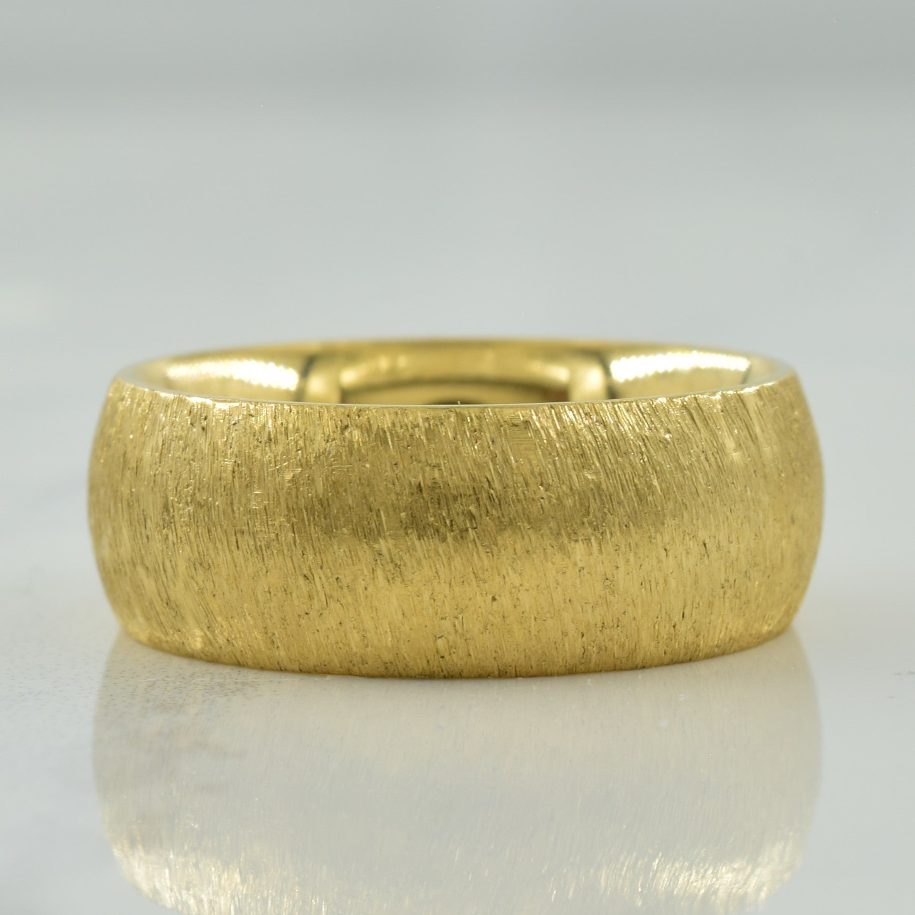 14k Yellow Gold Textured Ring | SZ 7.5 |