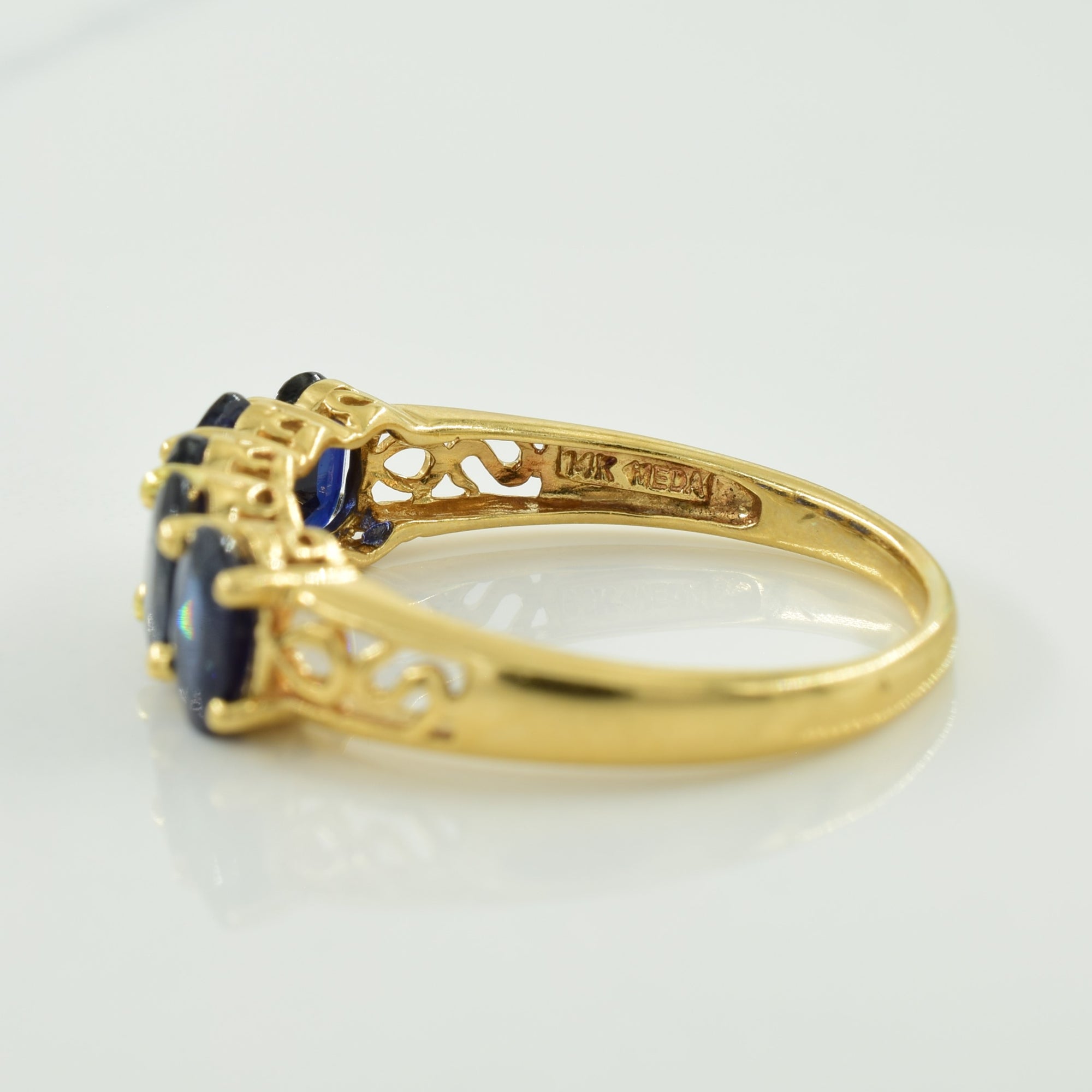 Blue Sapphire Ring | 2.50ctw | SZ 9 |