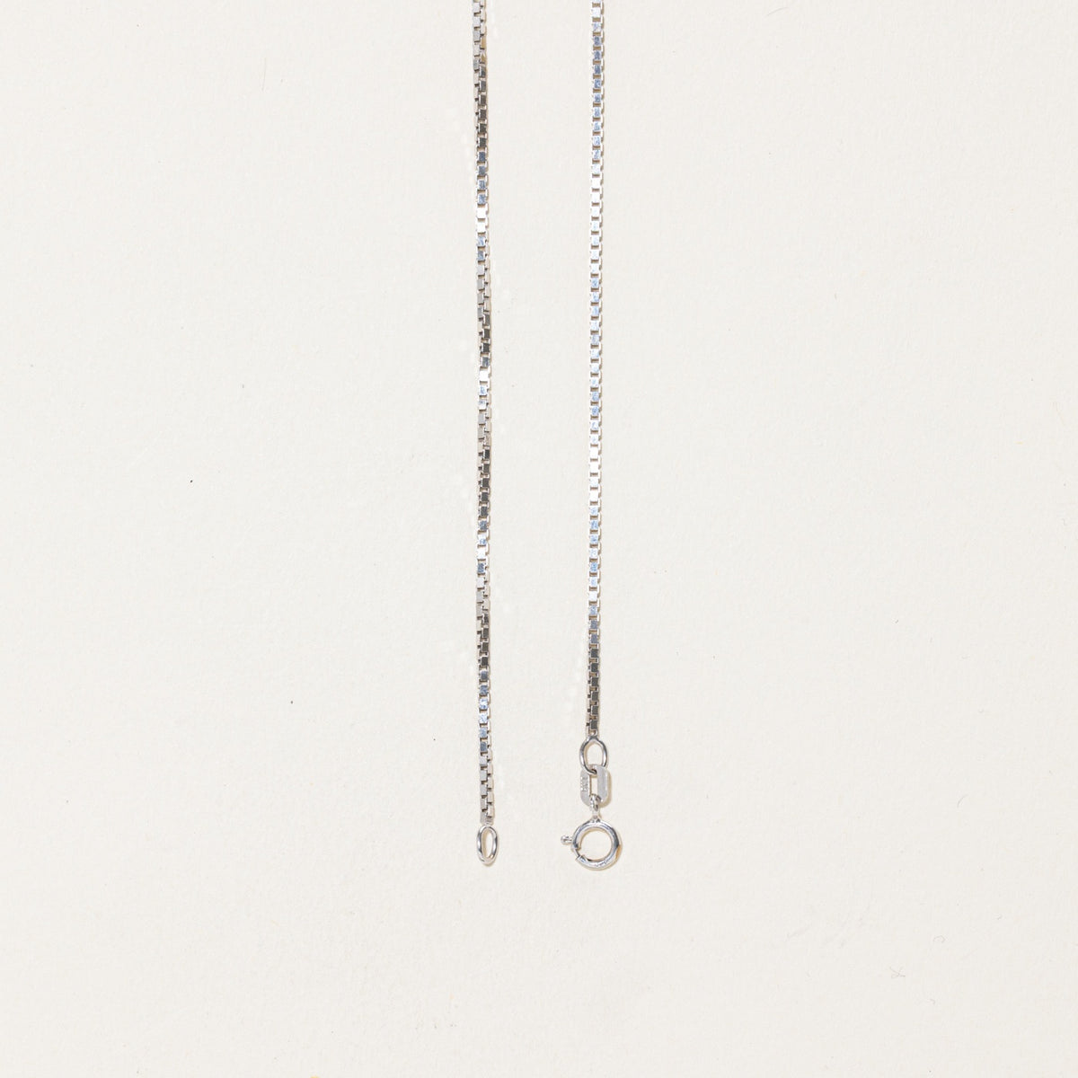 London Flush Set Diamond Bar Pendant Necklace | 19"