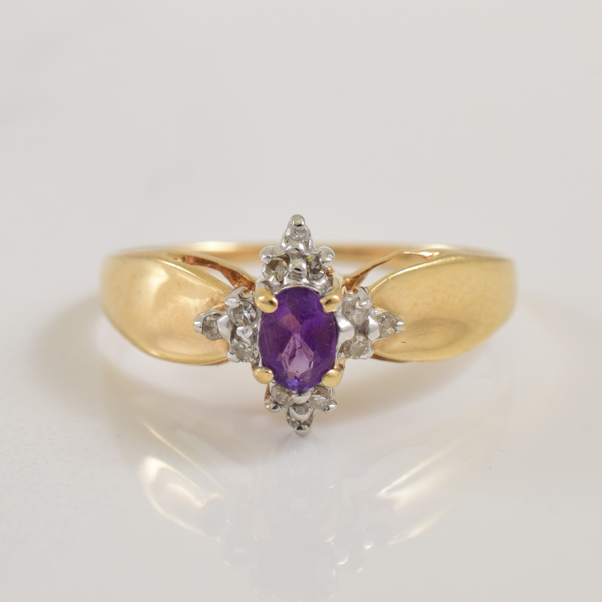 Amethyst & Diamond Ring | 0.12ct, 0.06ctw | SZ 6 |