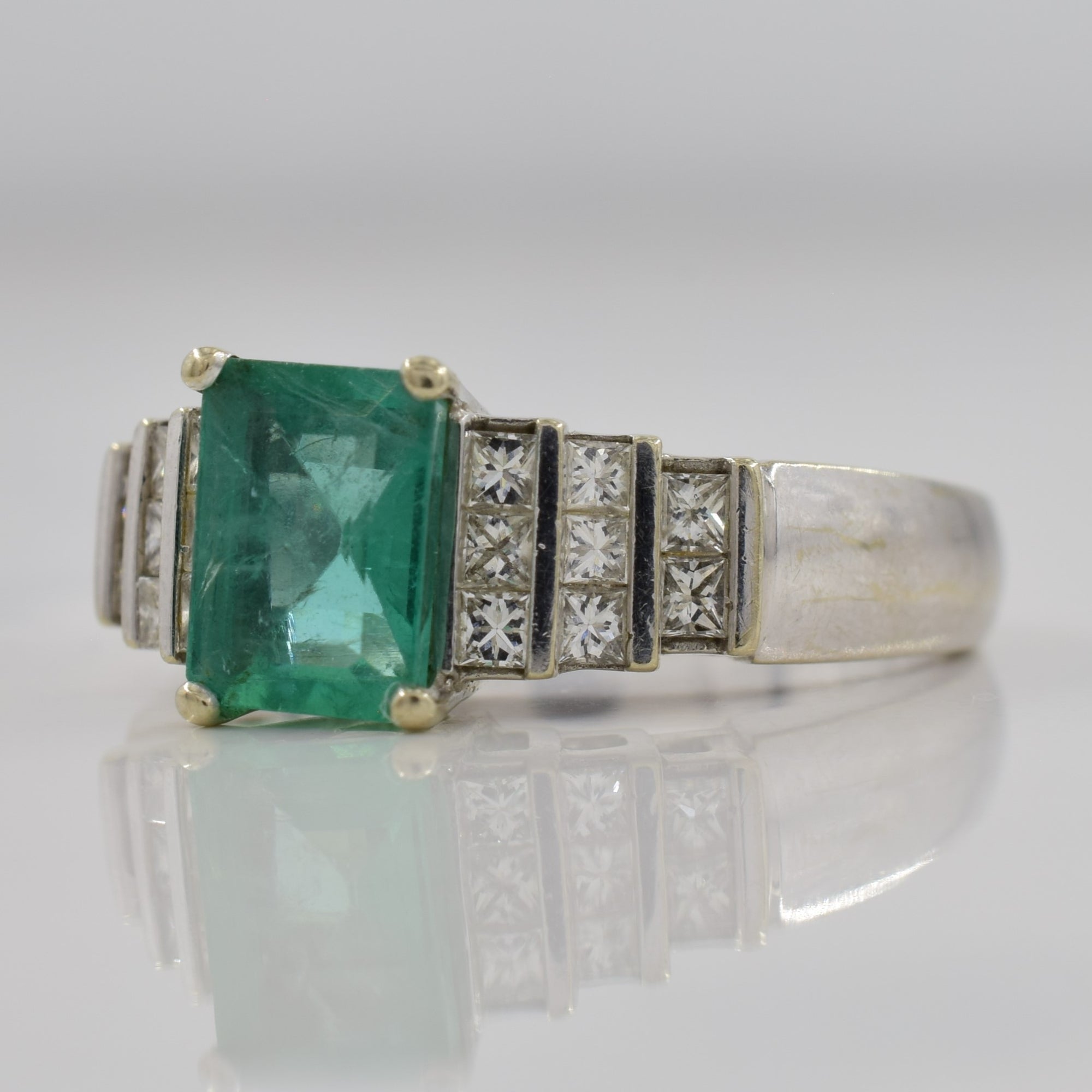 Emerald & Diamond Ring | 1.00ct, 0.32ctw | SZ 5.75 |