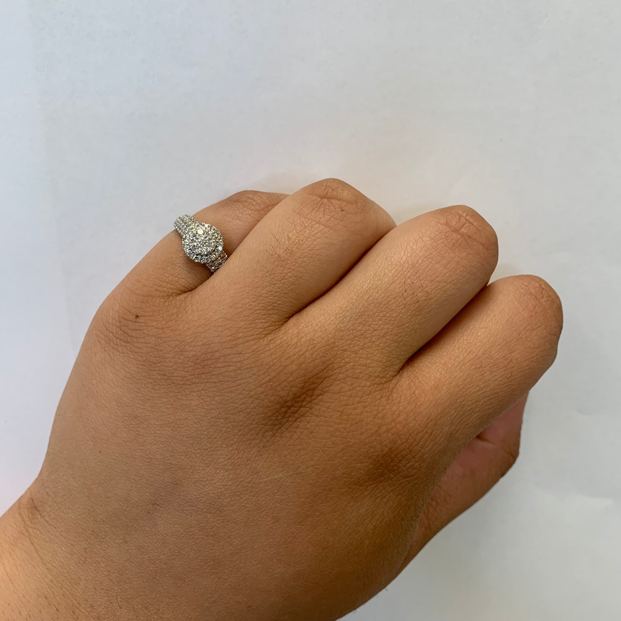 Diamond Halo Ring | 0.50ctw | SZ 6 |