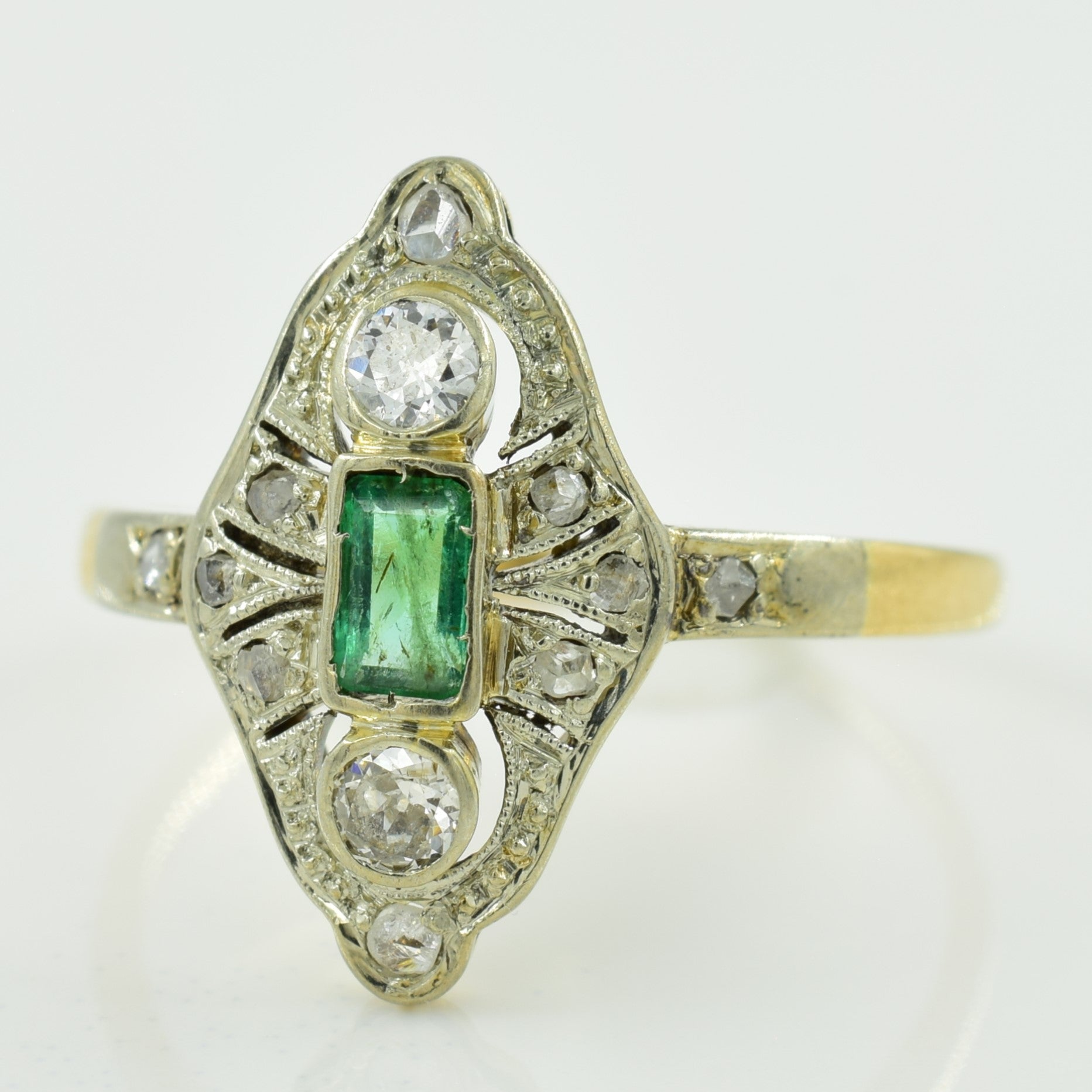 Art Deco Diamond & Emerald Cocktail Ring | 0.20ctw, 0.10ct | SZ 6 |