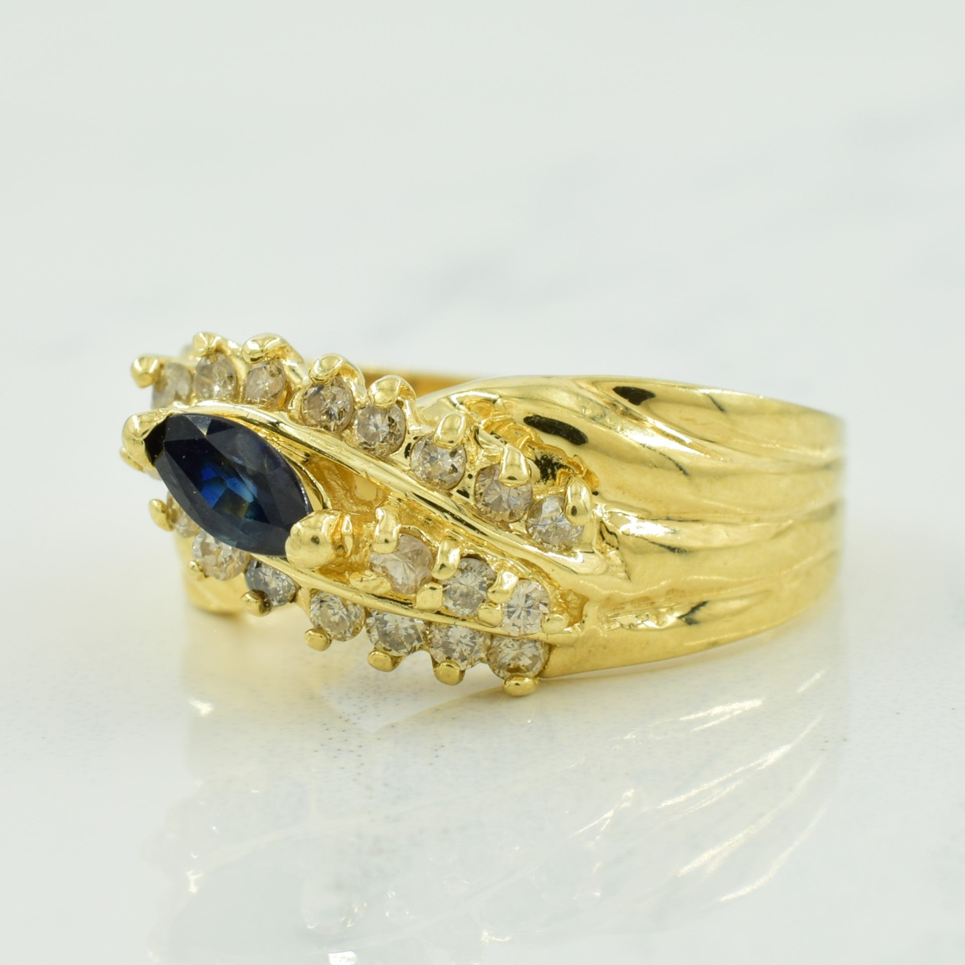 Sapphire & Diamond Ring | 0.38ctw, 0.22ct | SZ 6.25 |