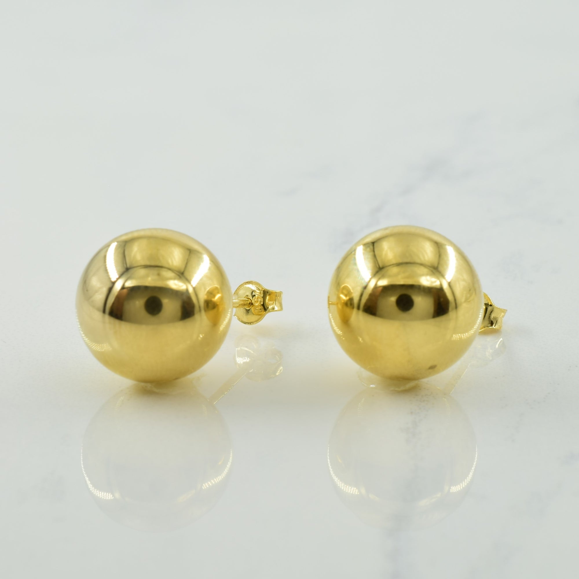 18k Yellow Gold Stud Earrings |