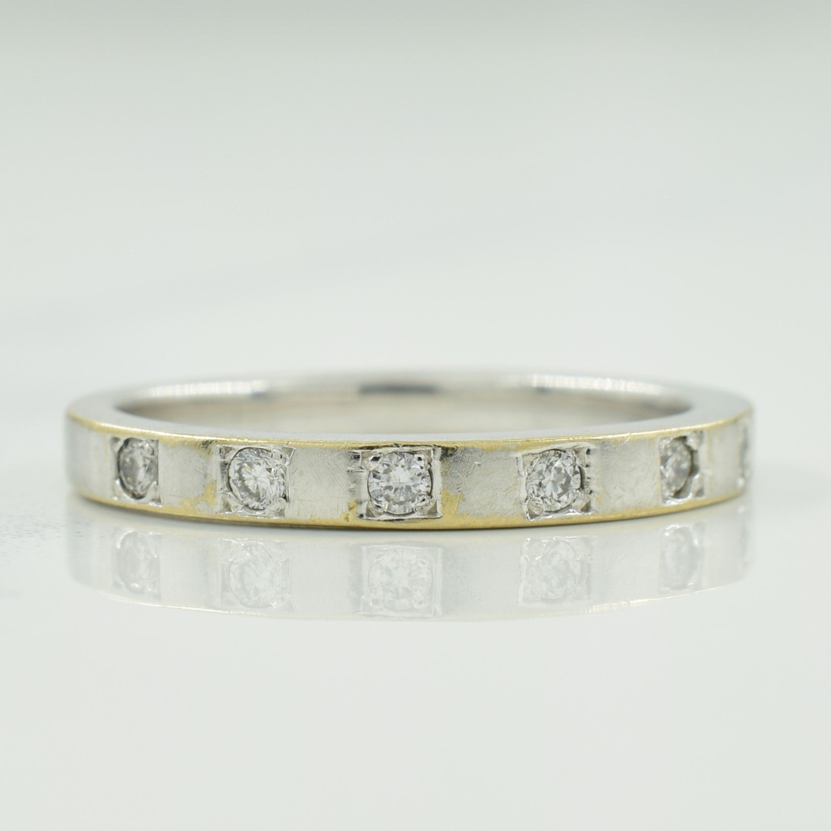 Flush Set Diamond Ring | 0.14ctw | SZ 4.25 |