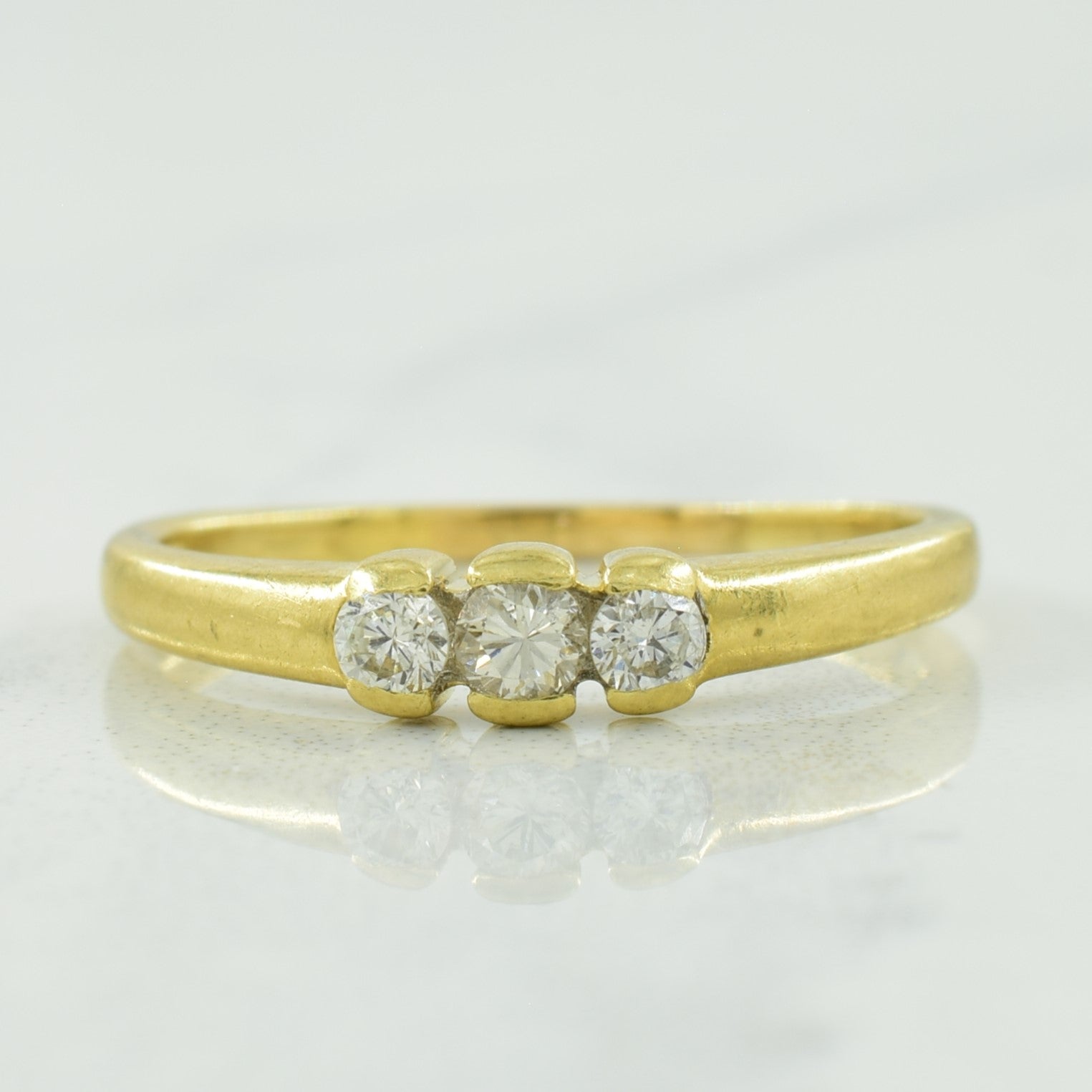 Bague trois diamants | 0,14 ct au total | Taille 5,5 | 