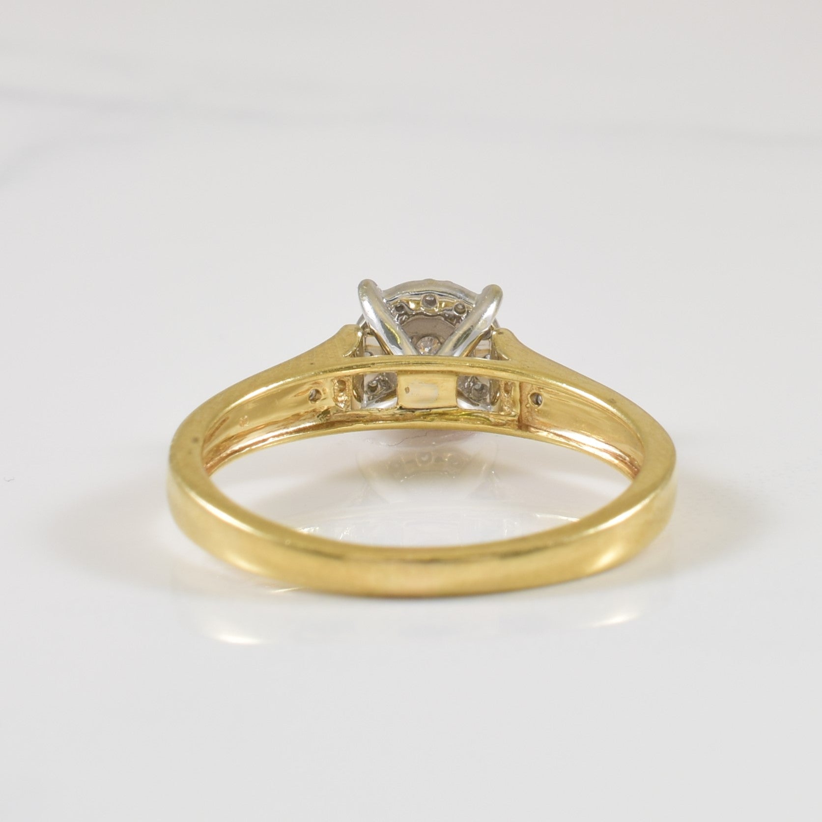 Diamond Halo Ring | 0.10ctw | SZ 6.75 |