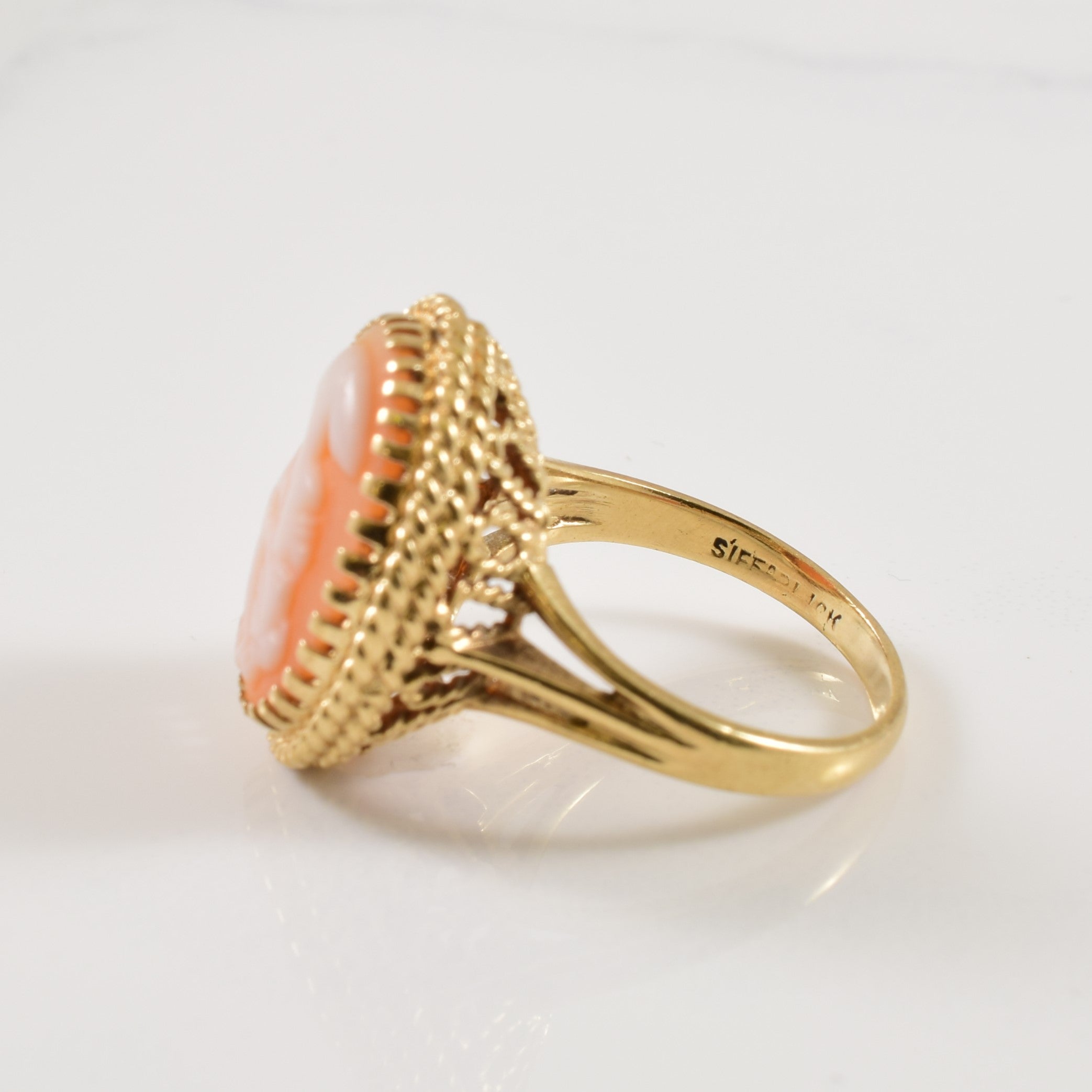 Cameo Cocktail Ring | 4.00ct | SZ 6 |