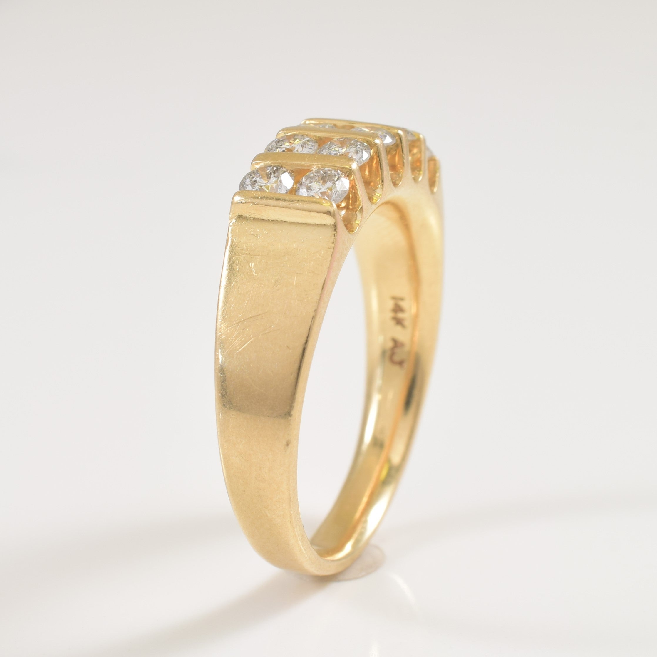 Bague sertie de diamants en canal | 0,80 ct | Taille 8,75 |