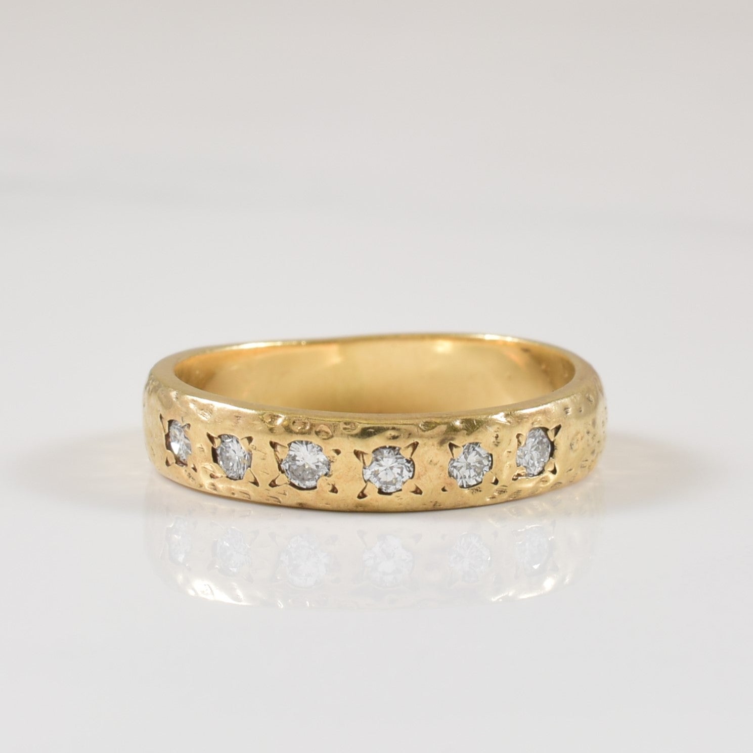 Six Stone Diamond Ring | 0.12ctw | SZ 4 |