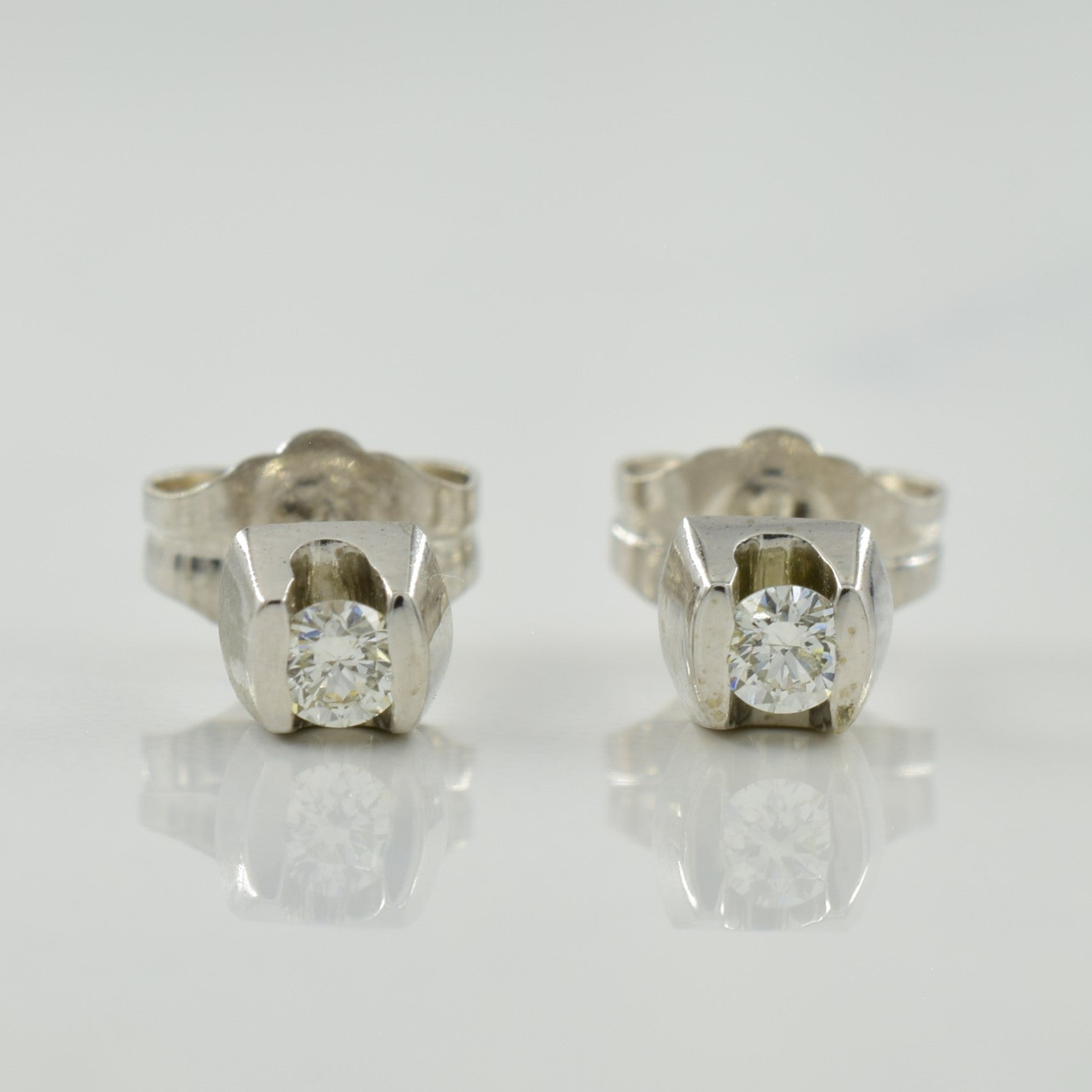 Diamond Stud Earrings | 0.10ctw |