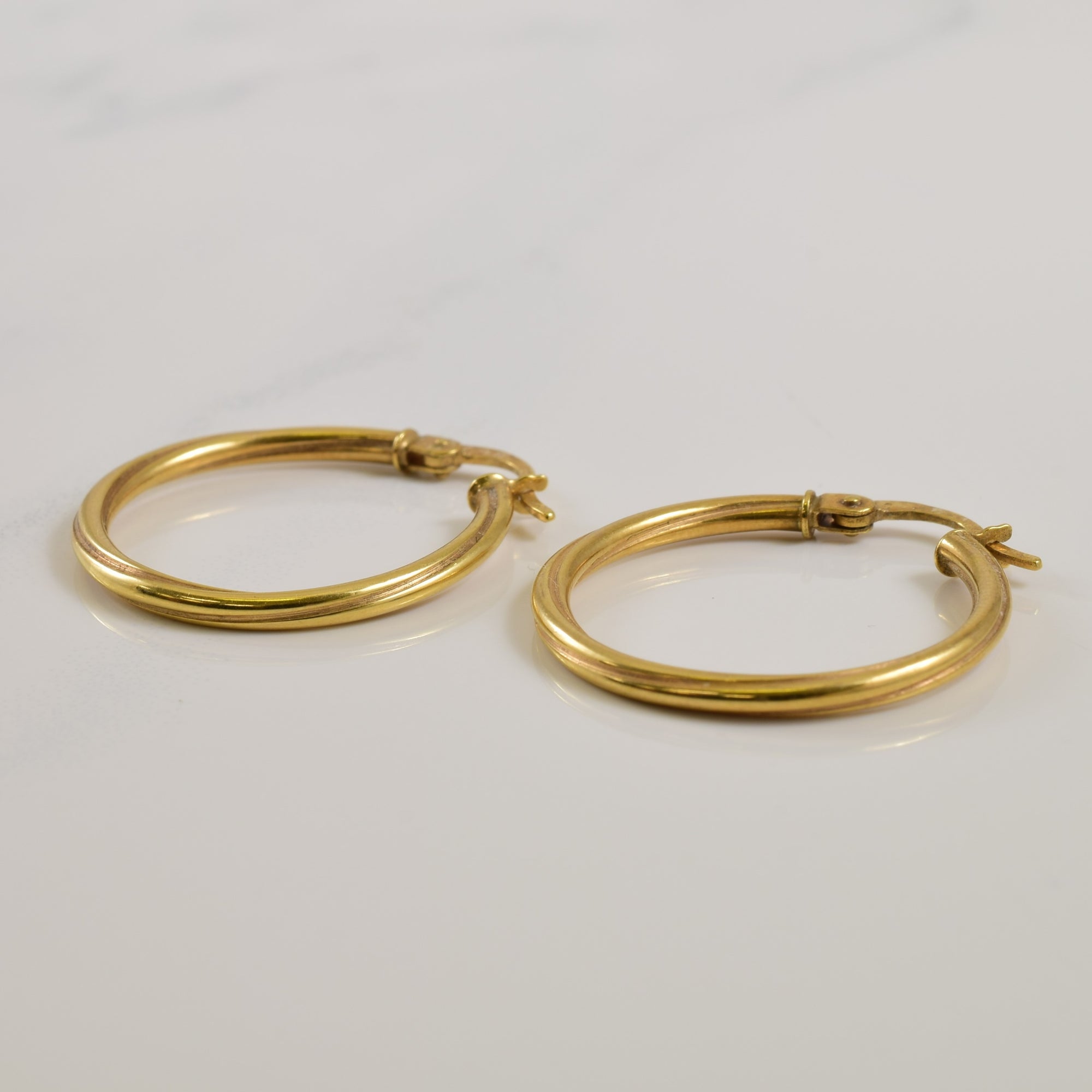 14k Yellow Gold Hoop Earrings |