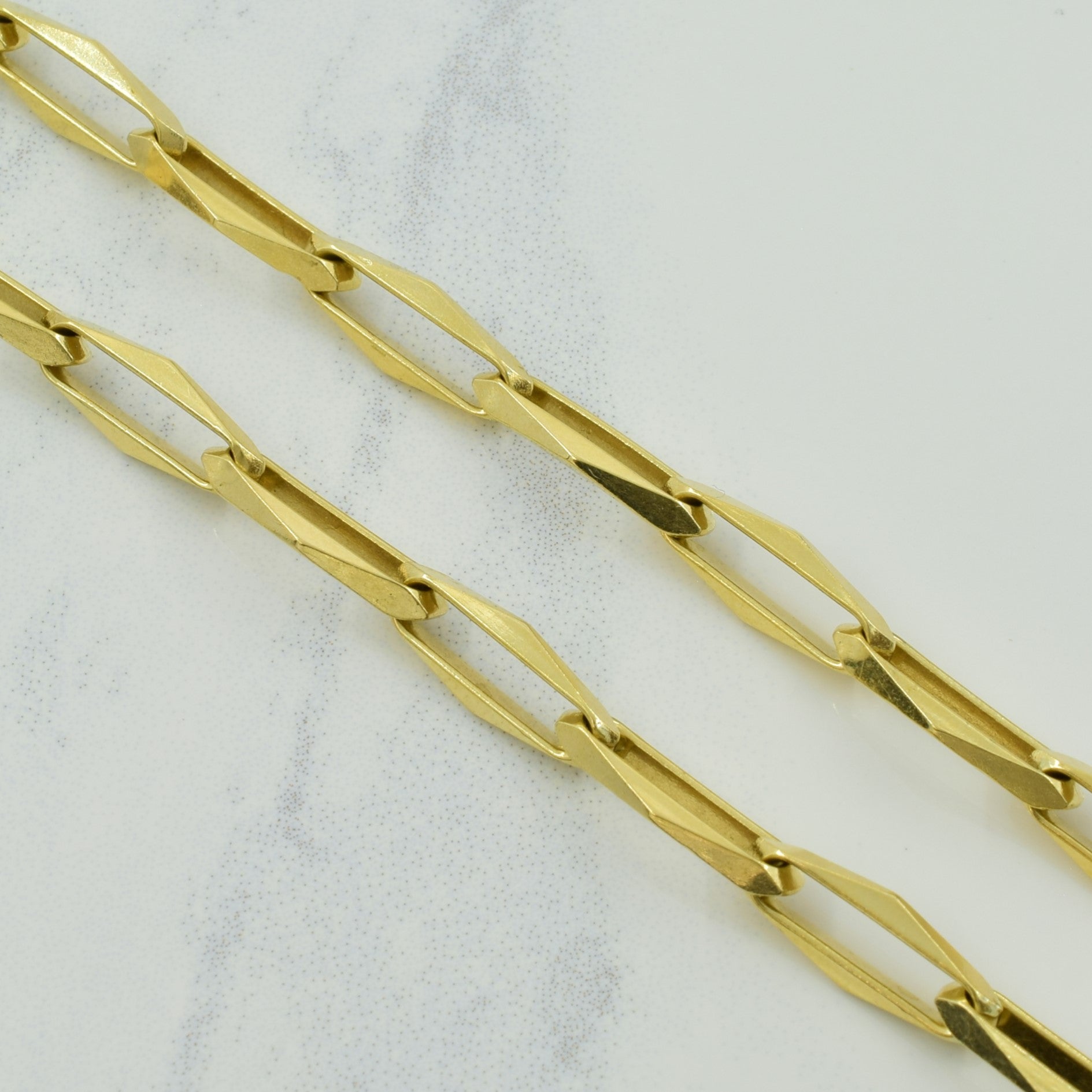 14k Yellow Gold Anchor Chain | 15.5" |