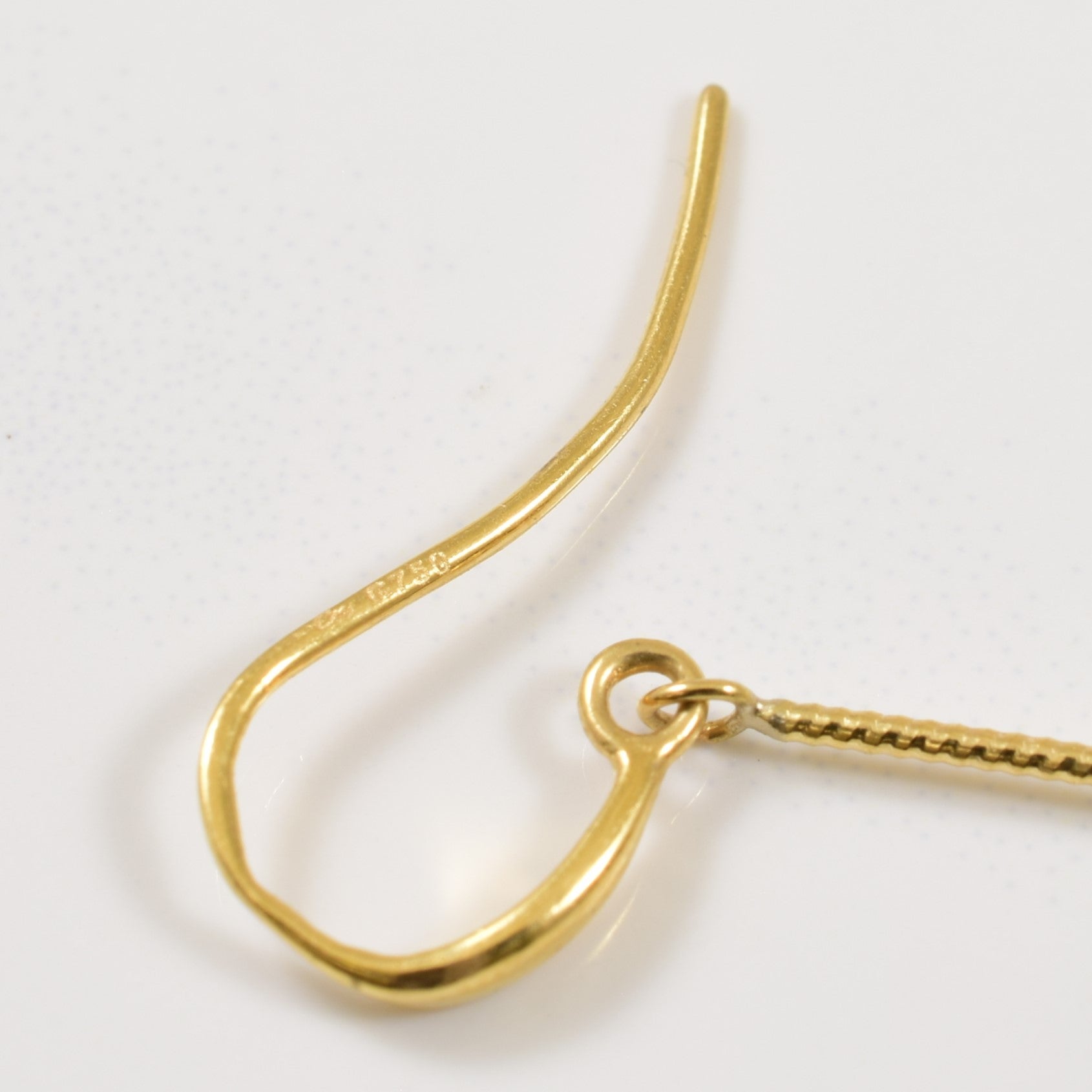 18k Yellow Gold Drop Earrings |