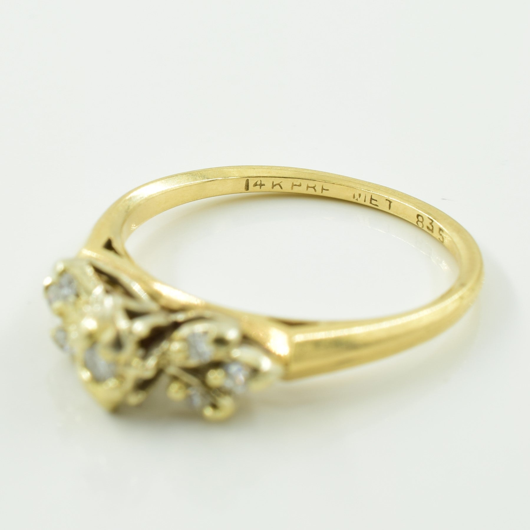 Diamond Ring | 0.10ctw | SZ 6 |
