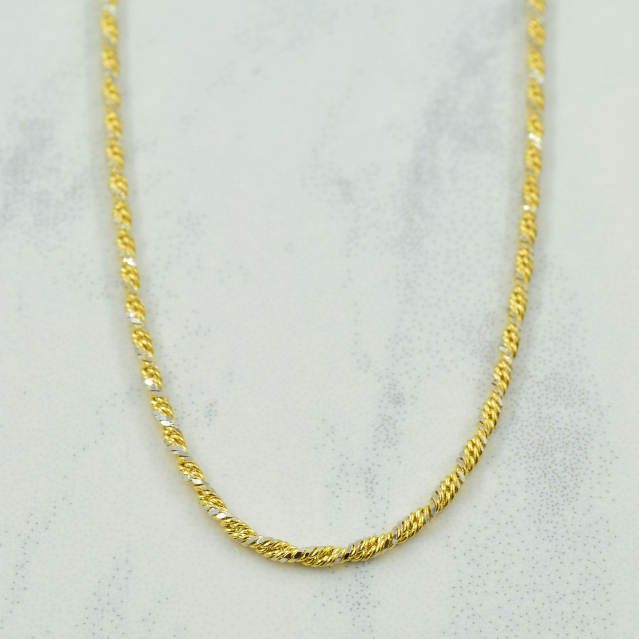 18k Yellow Gold Italian Hallmark Fancy Chain 18