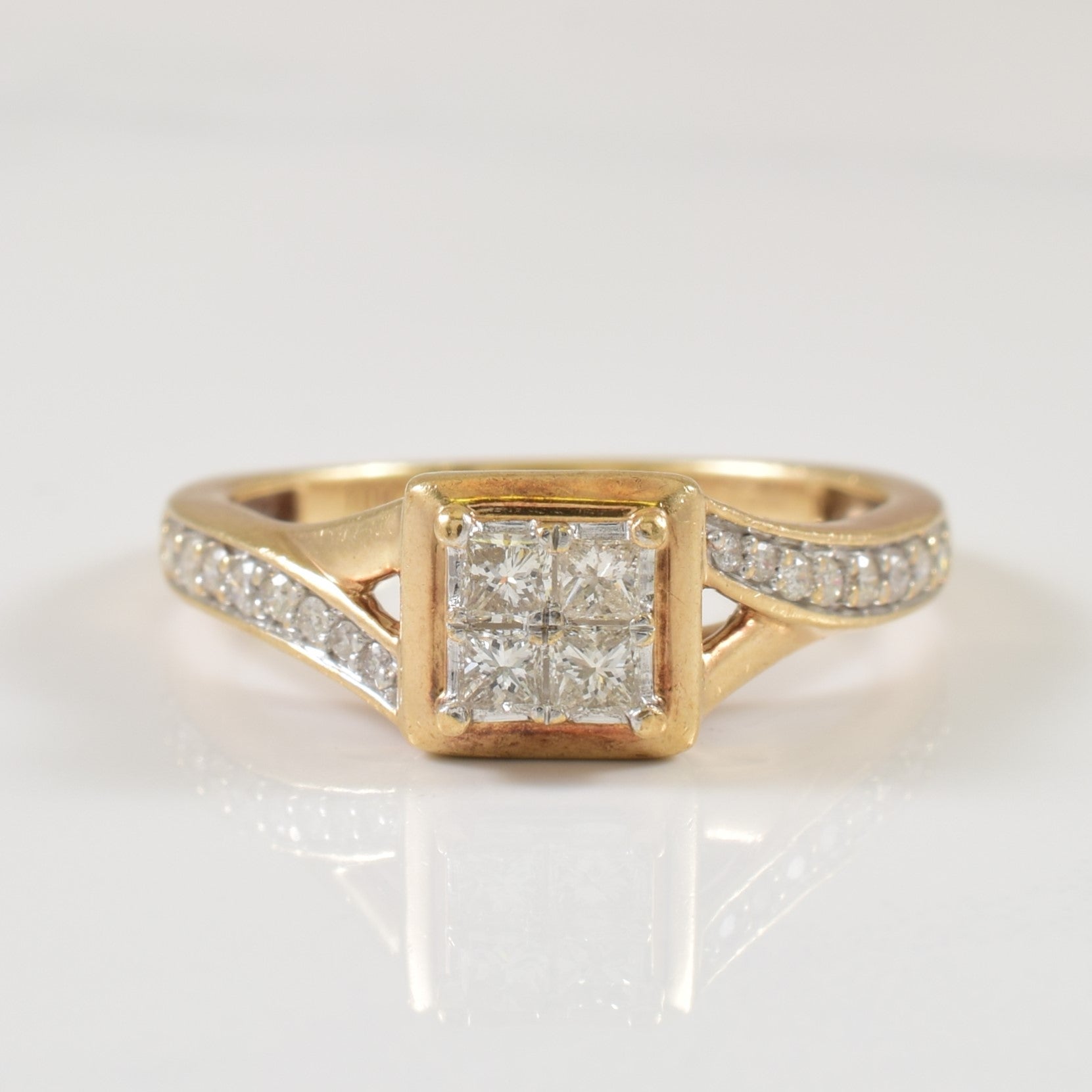 Diamond Cathedral Ring | 0.28ctw | SZ 6.25 |