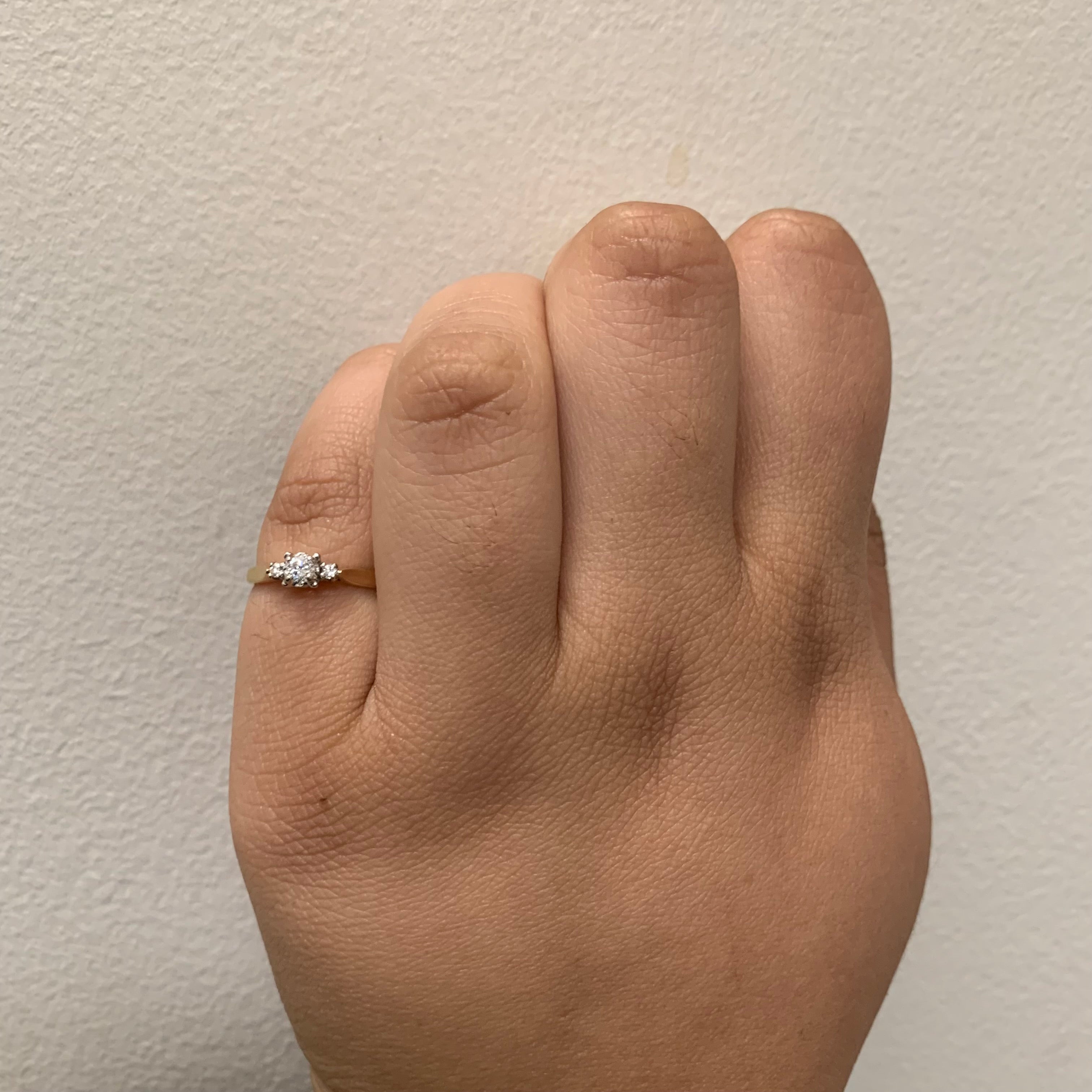 Bague trois diamants | 0,12 ct au total | Taille 5 |
