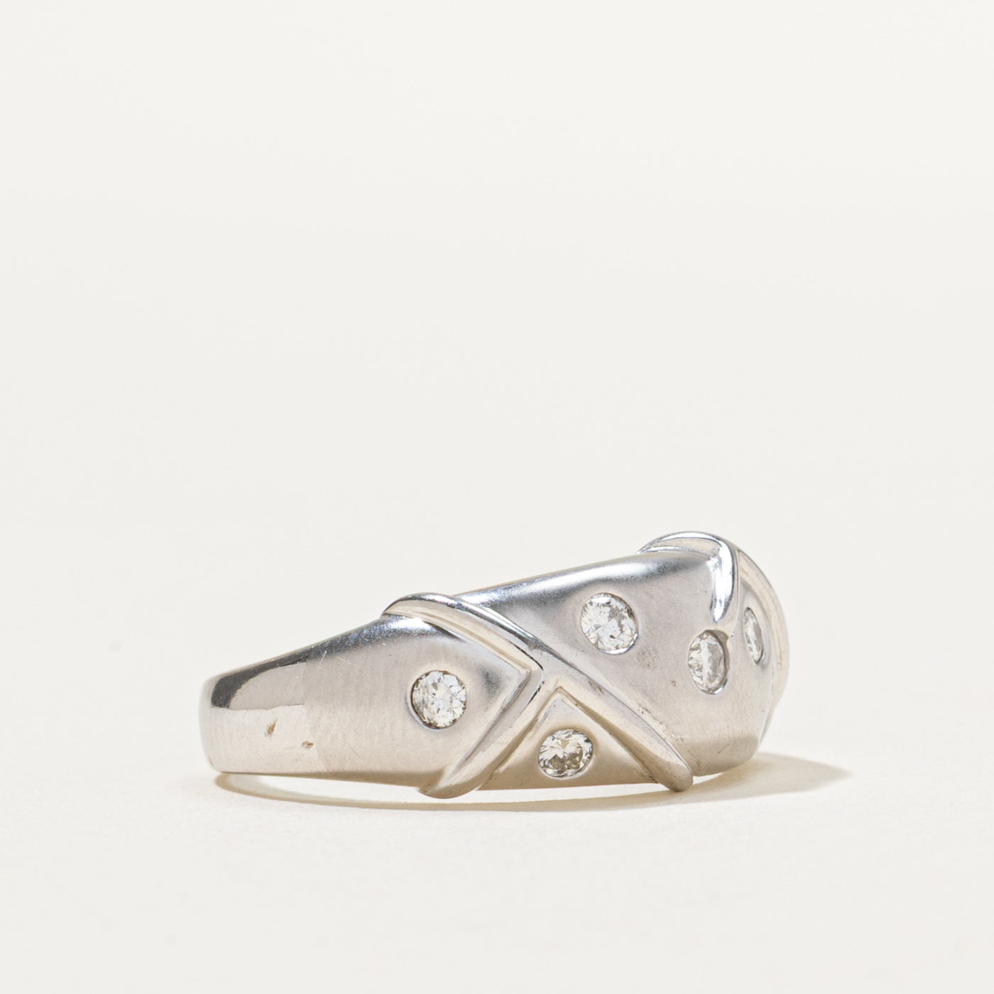 Scattered Diamond Ring | 0.28ctw | SZ 6.25