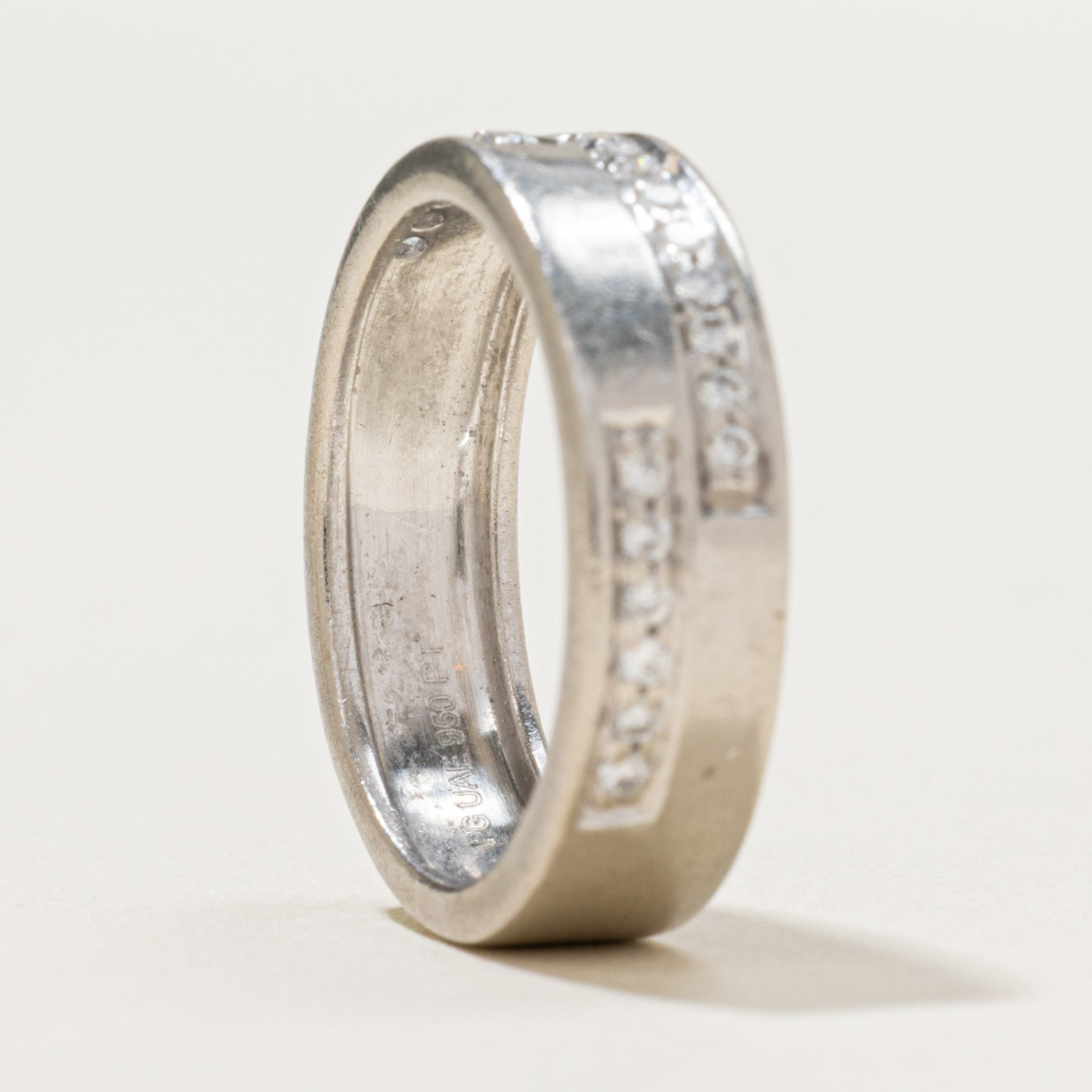 Diamond Accents Band | 0.21ctw | SZ 5