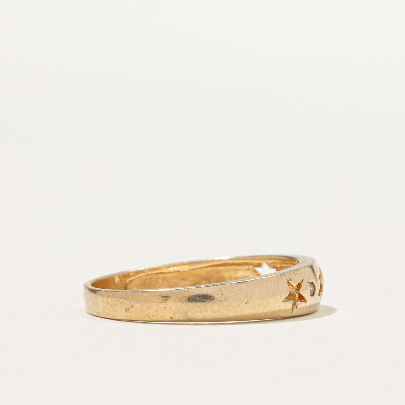Diamond Open Star Band | 0.03ctw | SZ 6