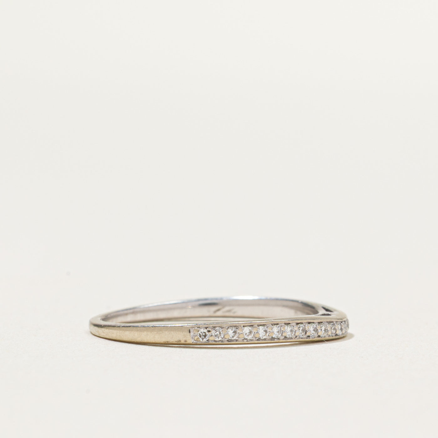 Semi Eternity Diamond Contour Band | 0.13ctw | SZ 5.5