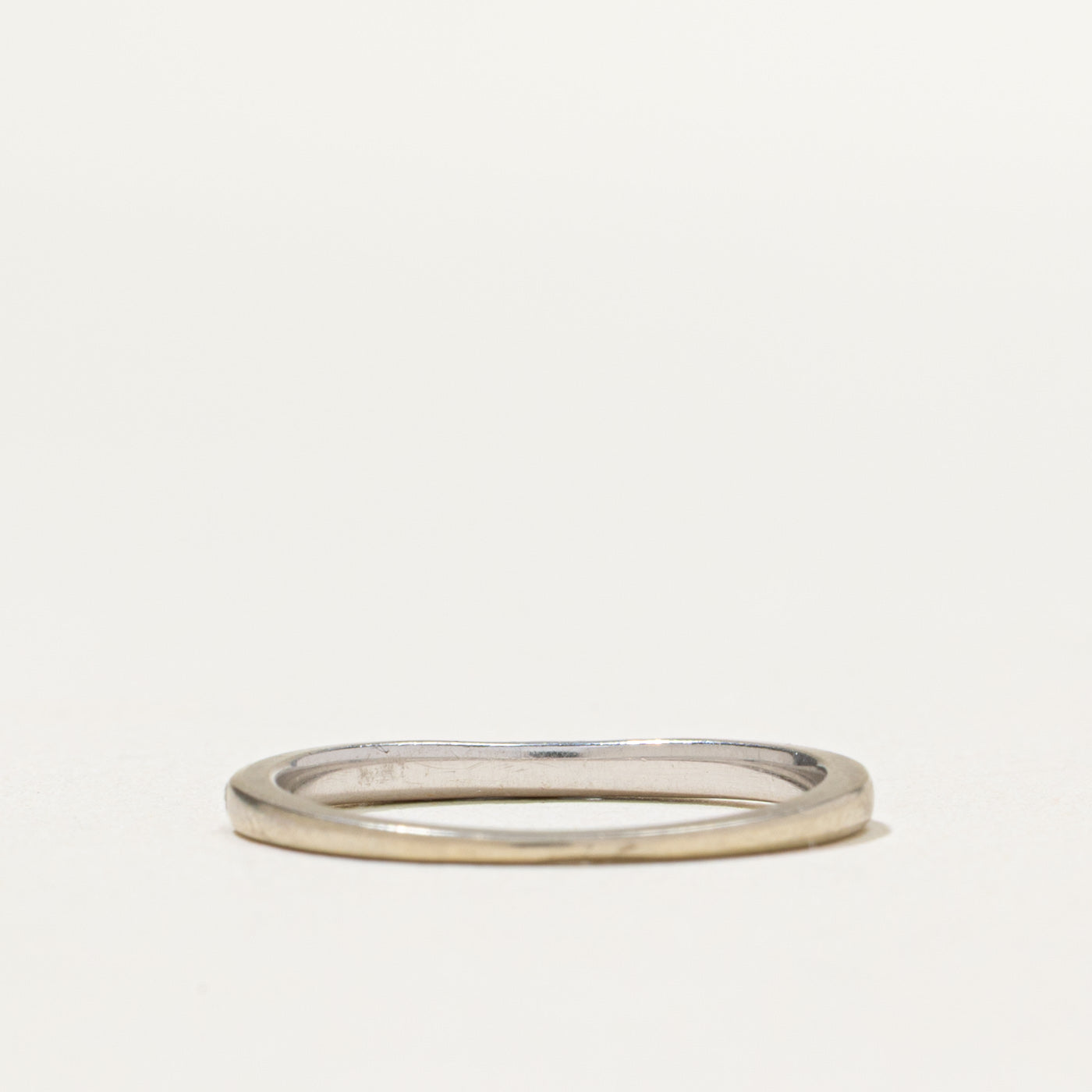 Semi Eternity Diamond Contour Band | 0.13ctw | SZ 5.5