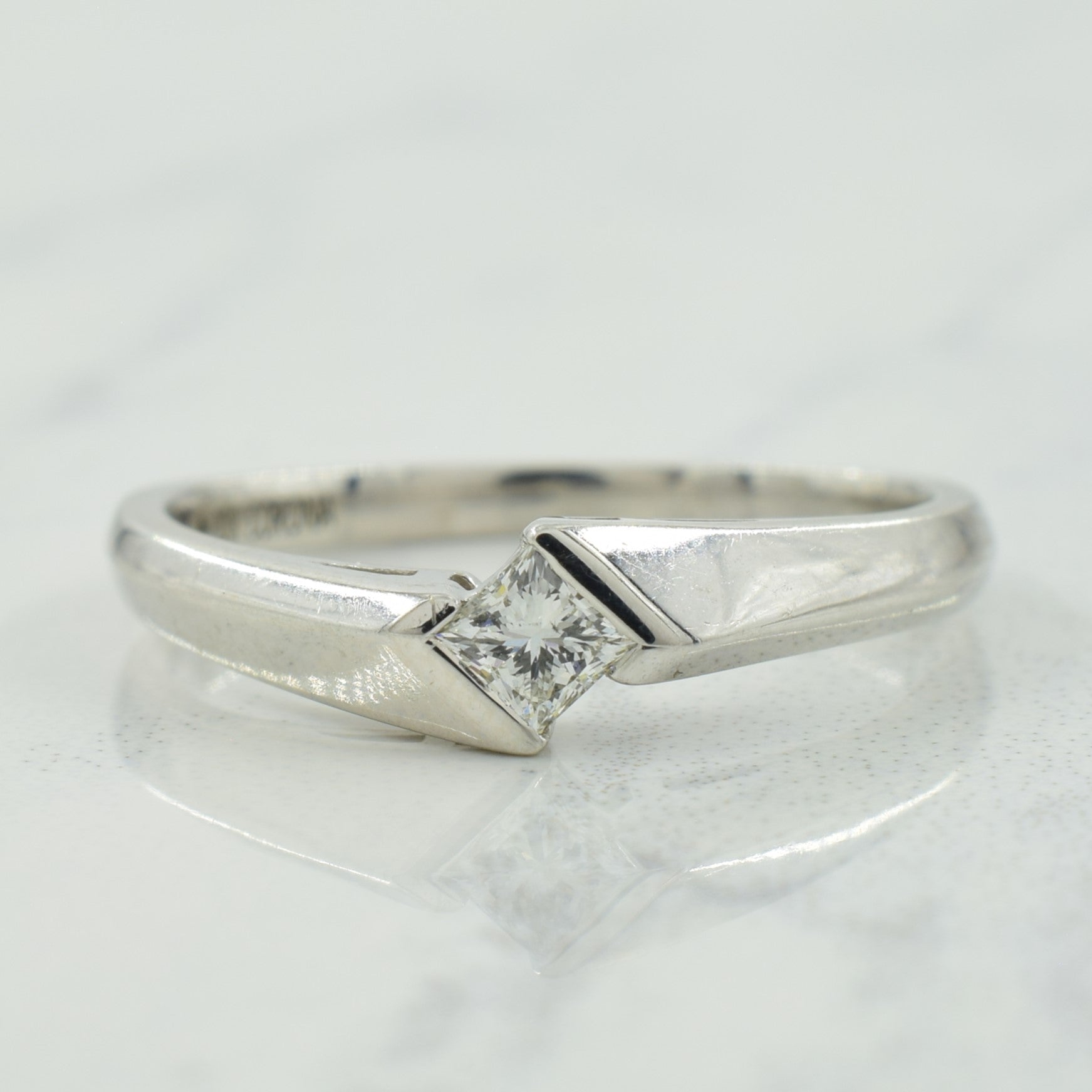 Solitaire Diamond Ring | 0.12ct | SZ 4.75 |