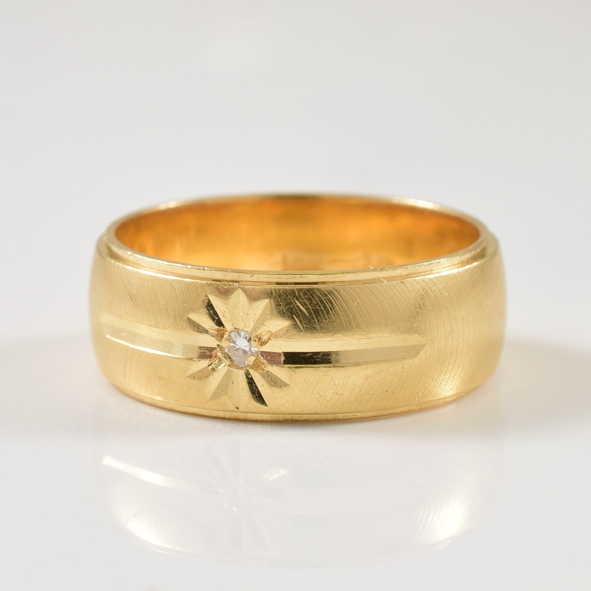Solitaire Starburst Diamond Ring | 0.02ct | SZ 6.5 |