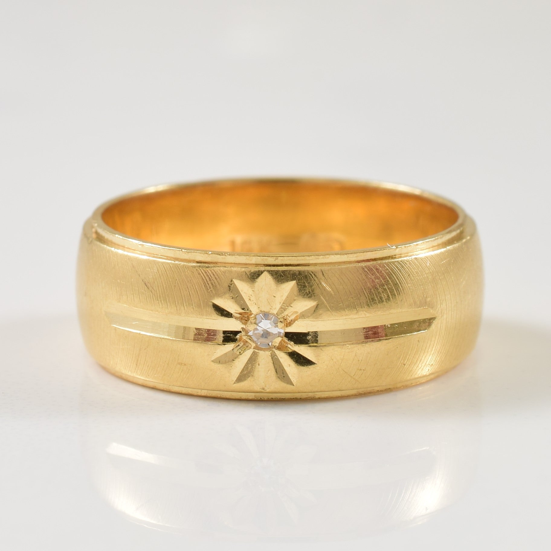 Solitaire Starburst Diamond Ring | 0.02ct | SZ 6.5 |