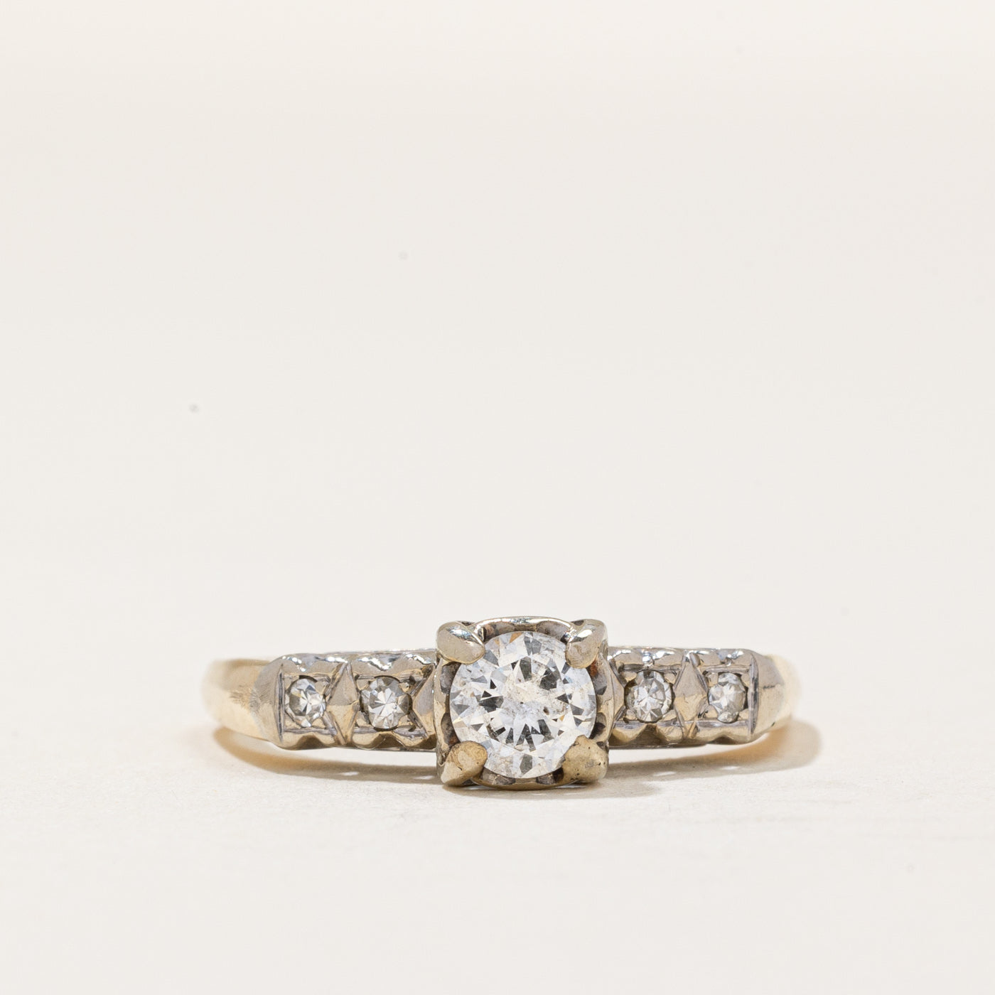 Diamond Engagement Ring | 0.40ctw | SZ 6.5 |