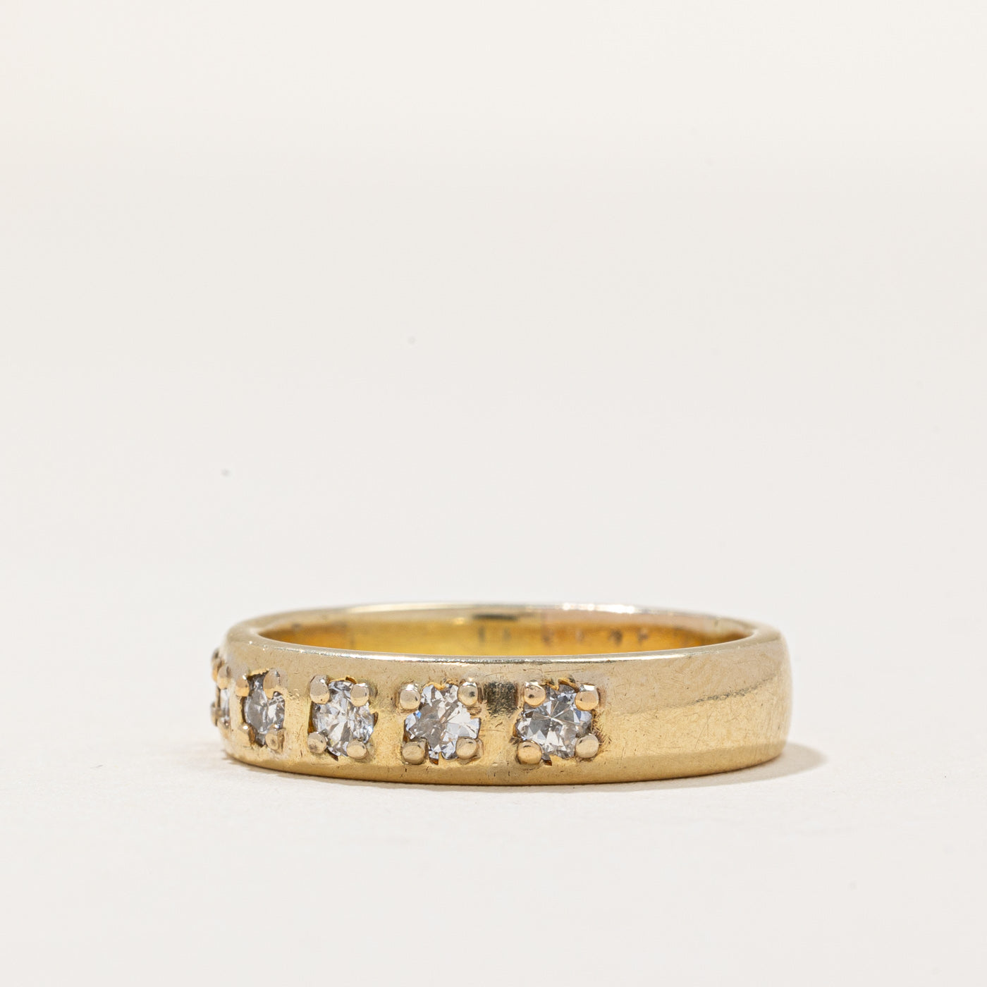 Flush Set Diamond Ring | 0.42ctw | SZ 6.75 |