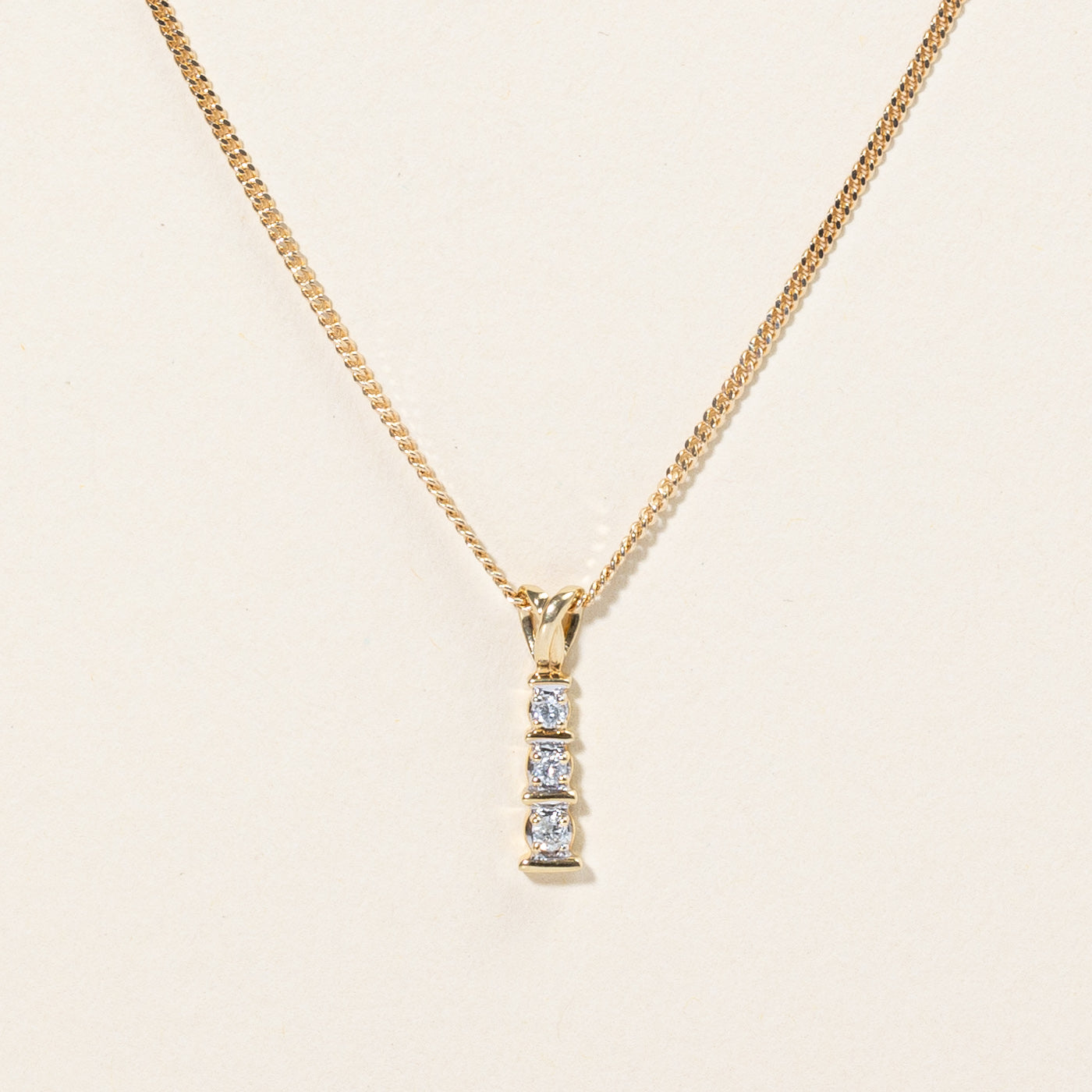 Diamond Column Pendant & Necklace | 0.09ctw | 16" |
