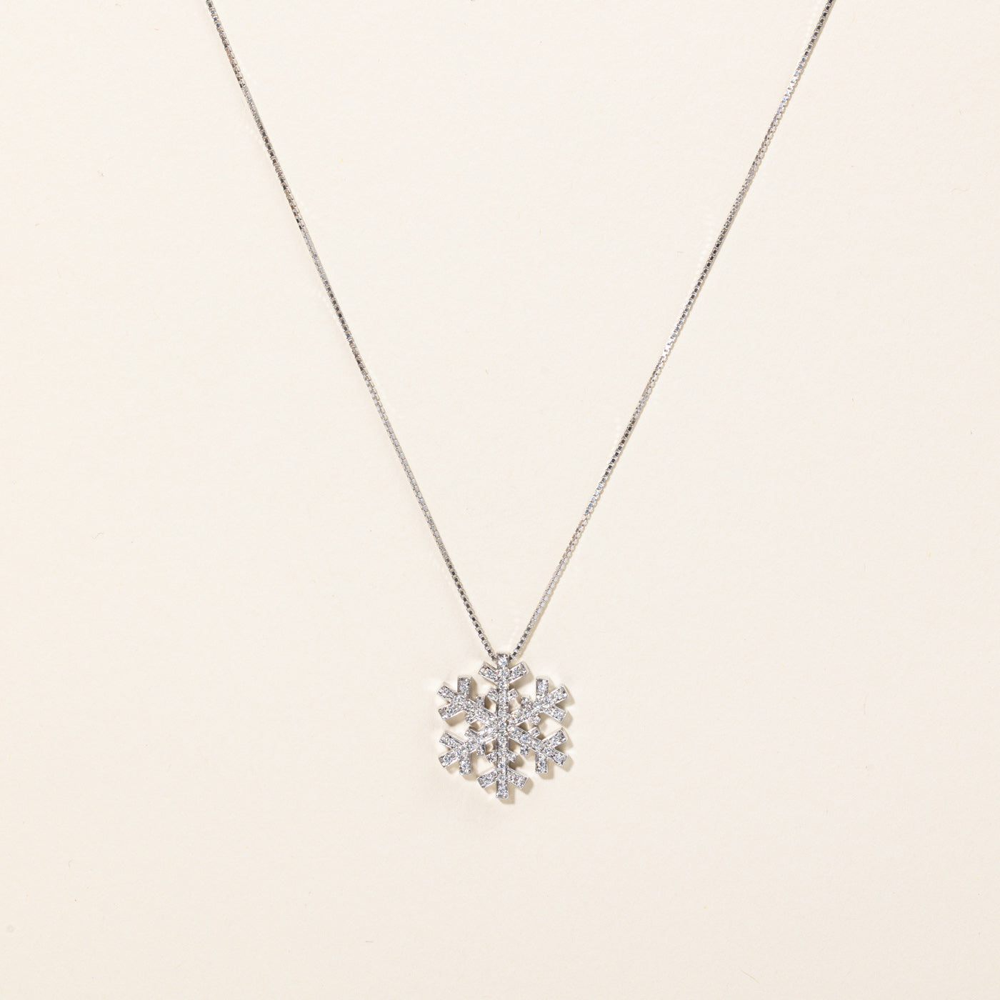 Salvini' Diamond Snowflake Pendant & Necklace | 0.30ctw | 20" |