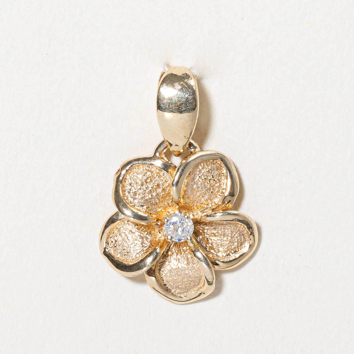 Pendentif Fleur en Diamant | 0,05 ct | 