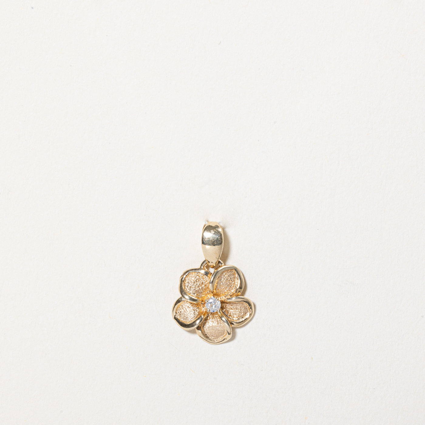 Pendentif Fleur en Diamant | 0,05 ct | 