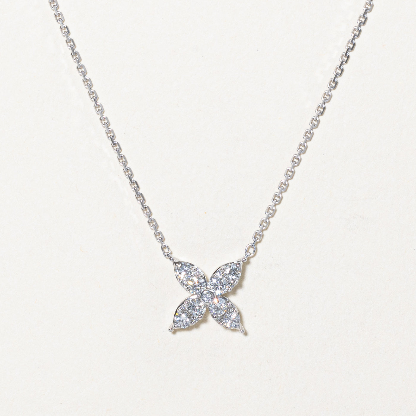Diamond Flower Pendant Necklace | 0.50ctw | 18" |