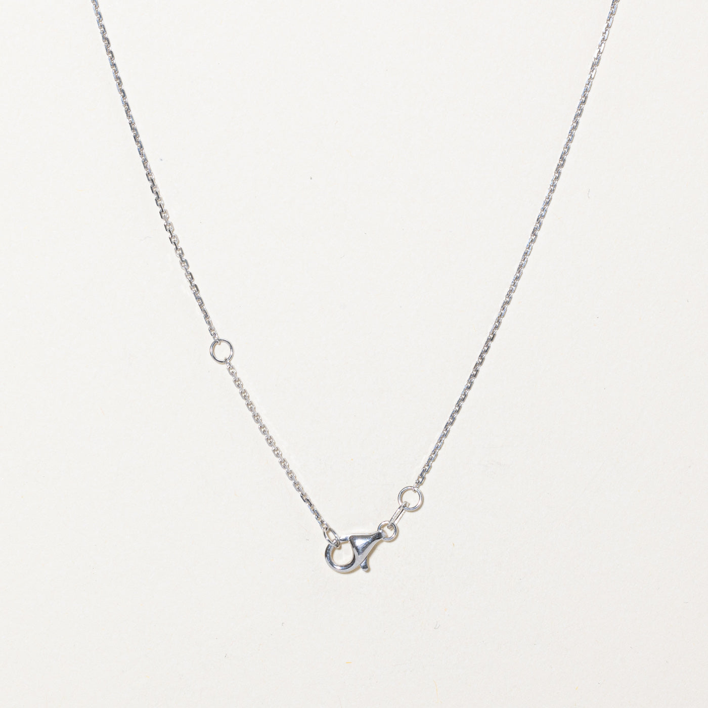 Diamond Flower Pendant Necklace | 0.50ctw | 18" |