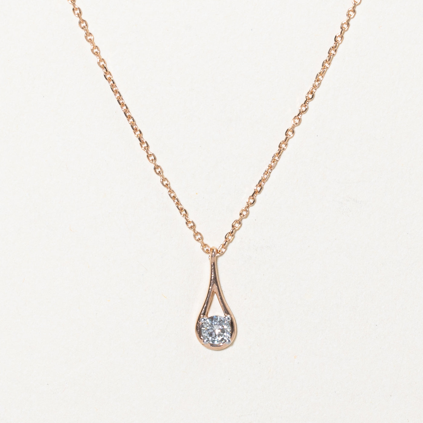 Collier pendentif goutte en diamant | 0,17 ct | 45,7 cm | 