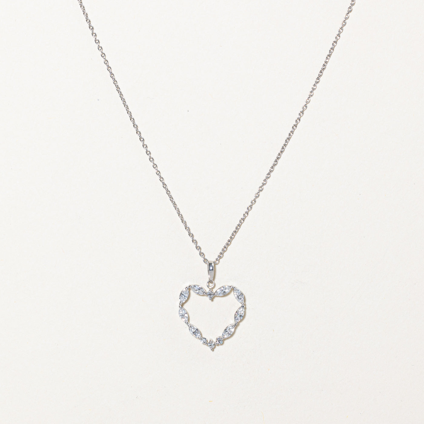 Diamond Heart Pendant Necklace | 0.50ctw | 18" |