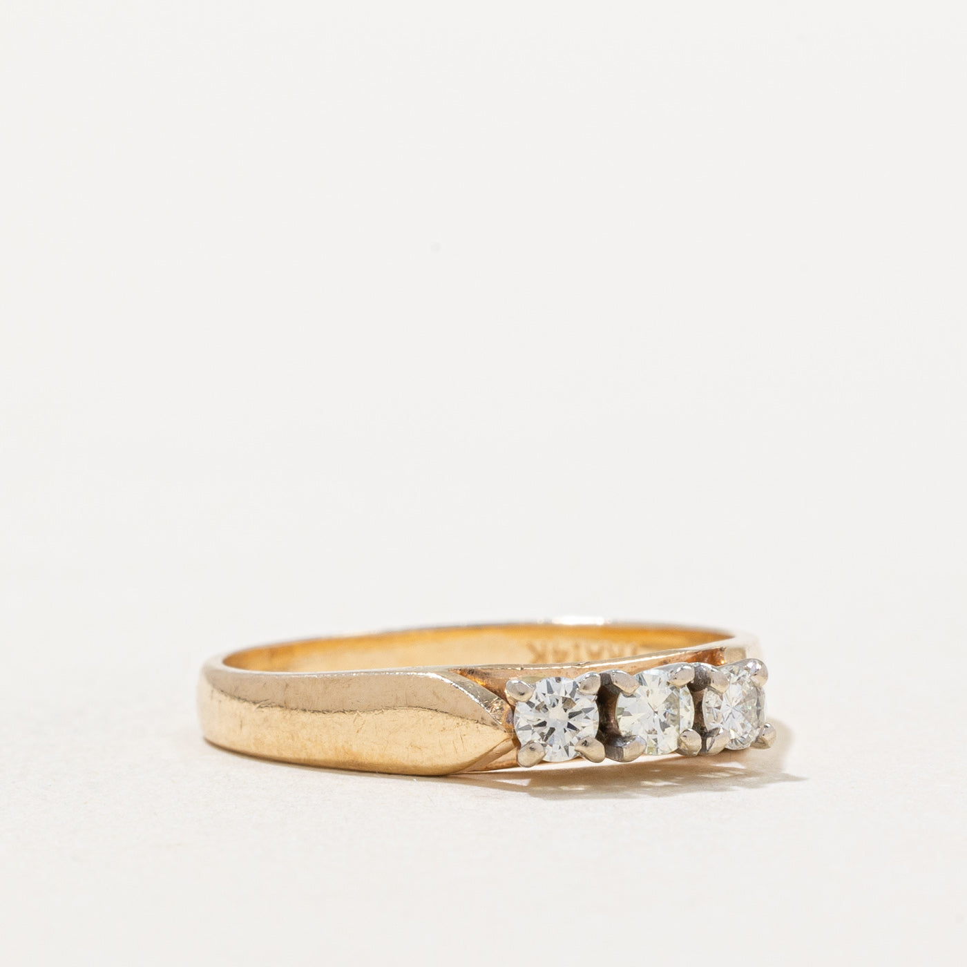 Three Stone Diamond Ring | 0.22ctw | SZ 6.25 |
