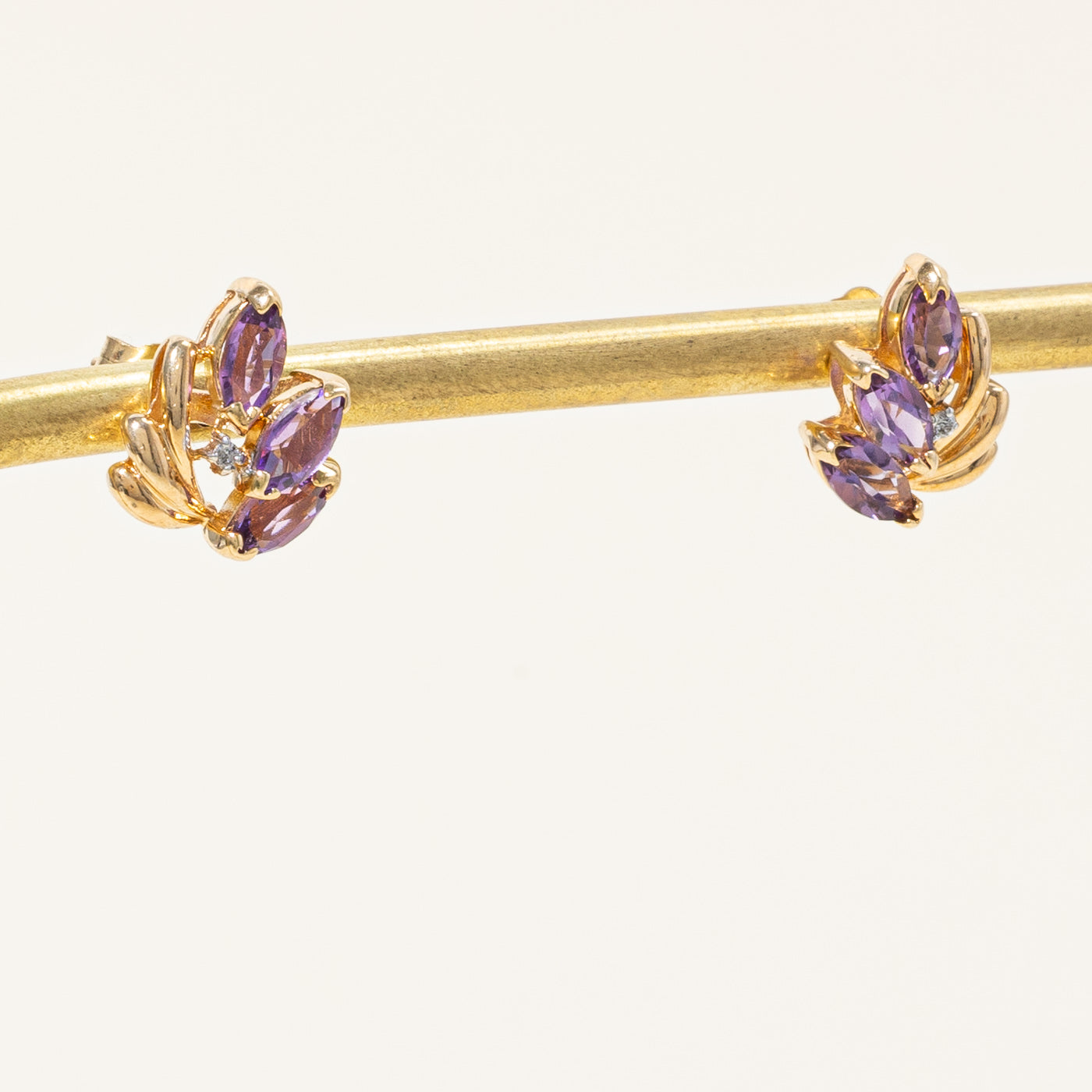 Amethyst & Diamond Earrings | 1.00ctw, 0.01ctw |