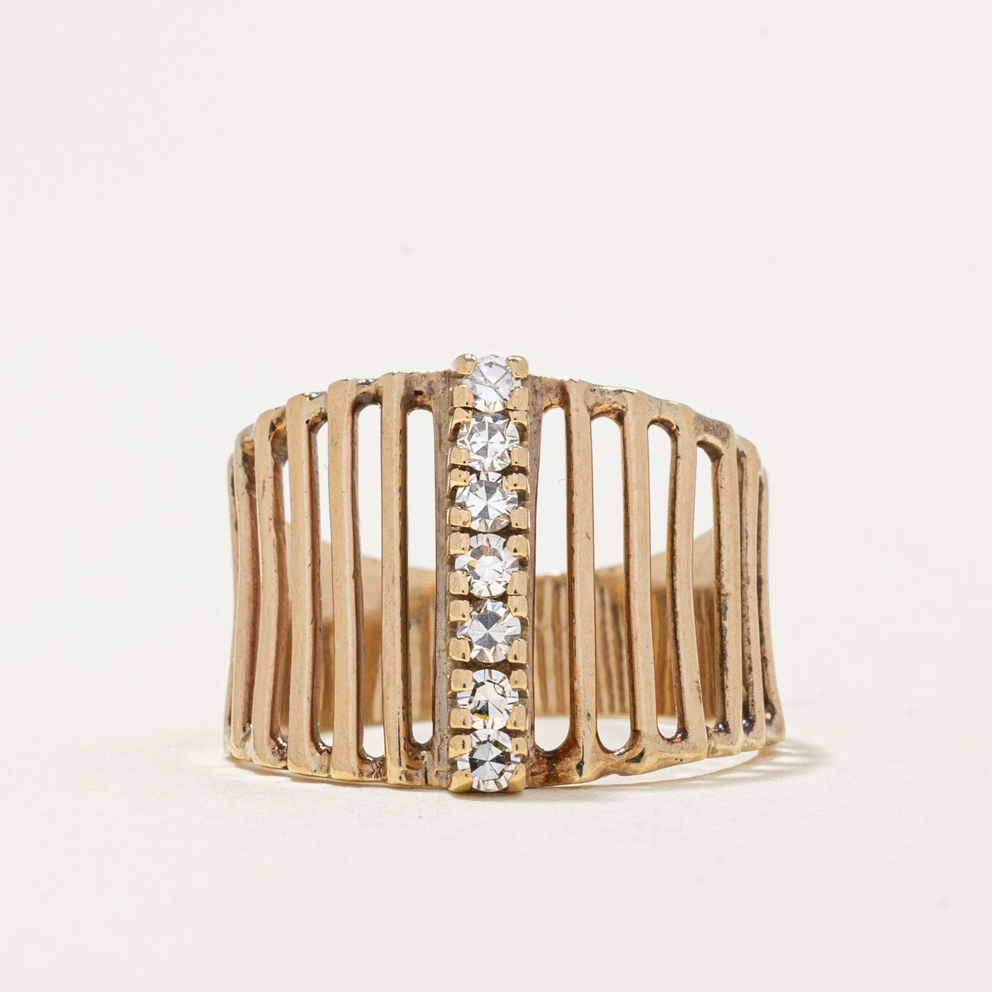 Diamond Column Ring | 0.28ctw | SZ 7 |
