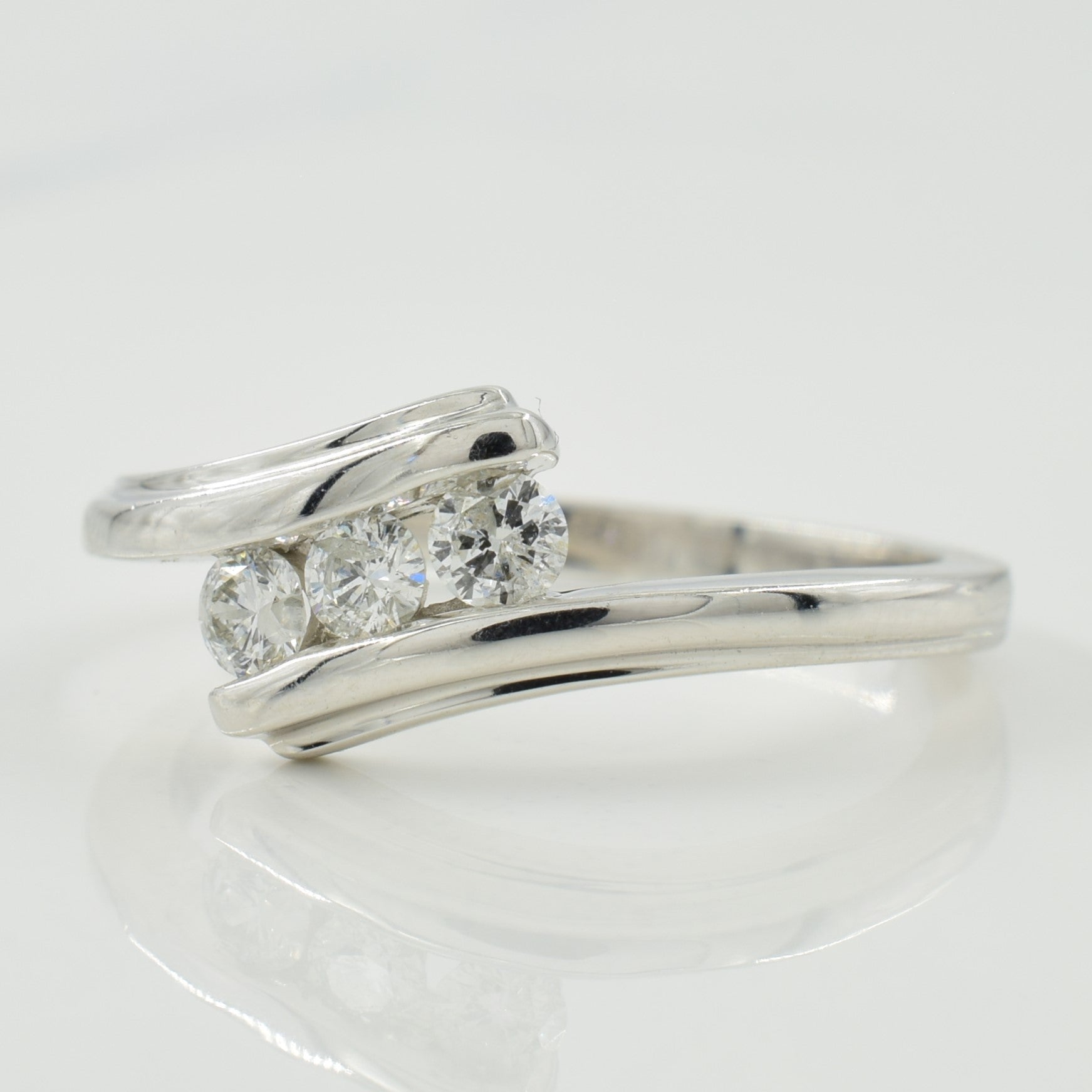 Three Stone Diamond Bypass Ring | 0.24ctw | SZ 7 |