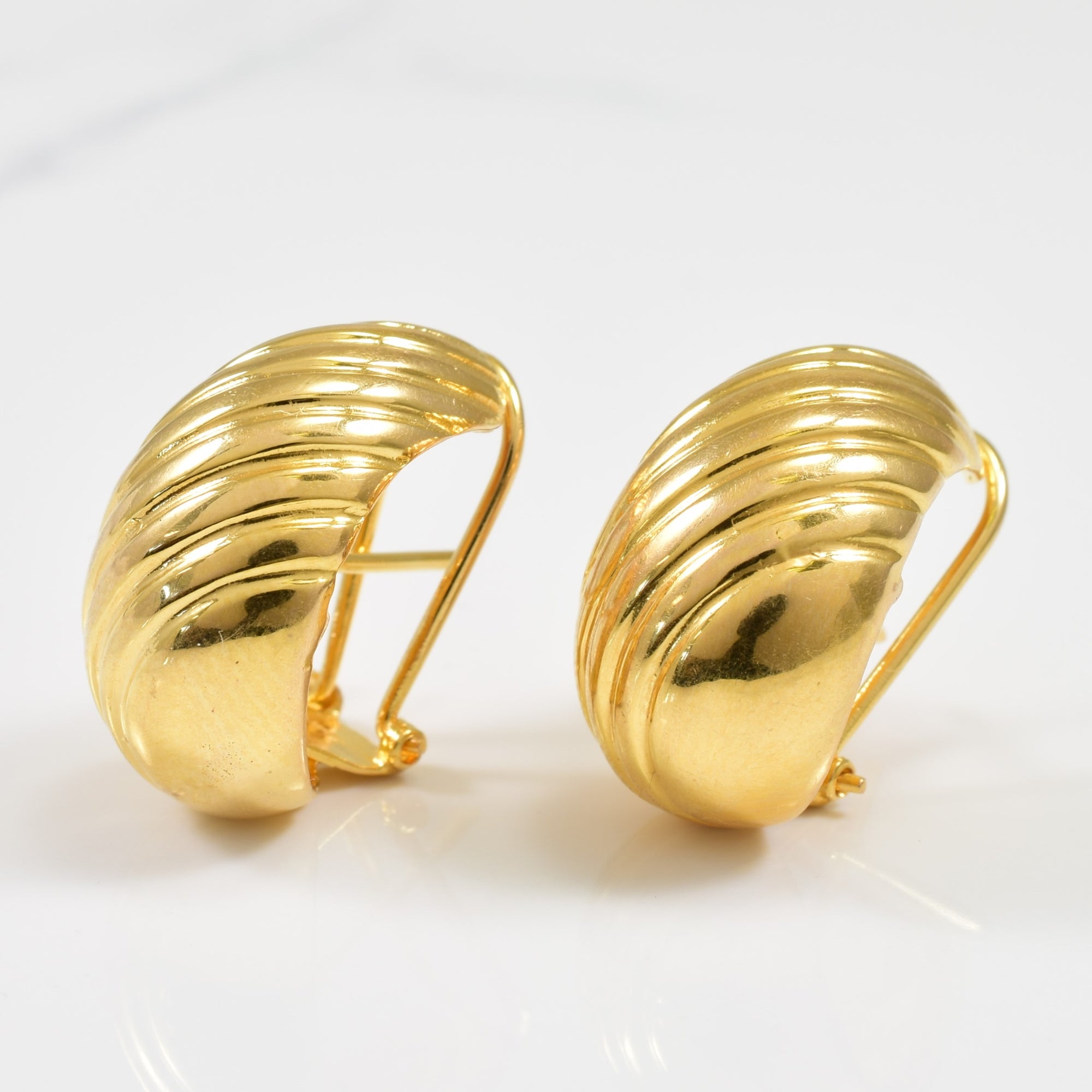 18k Yellow Gold Earrings |