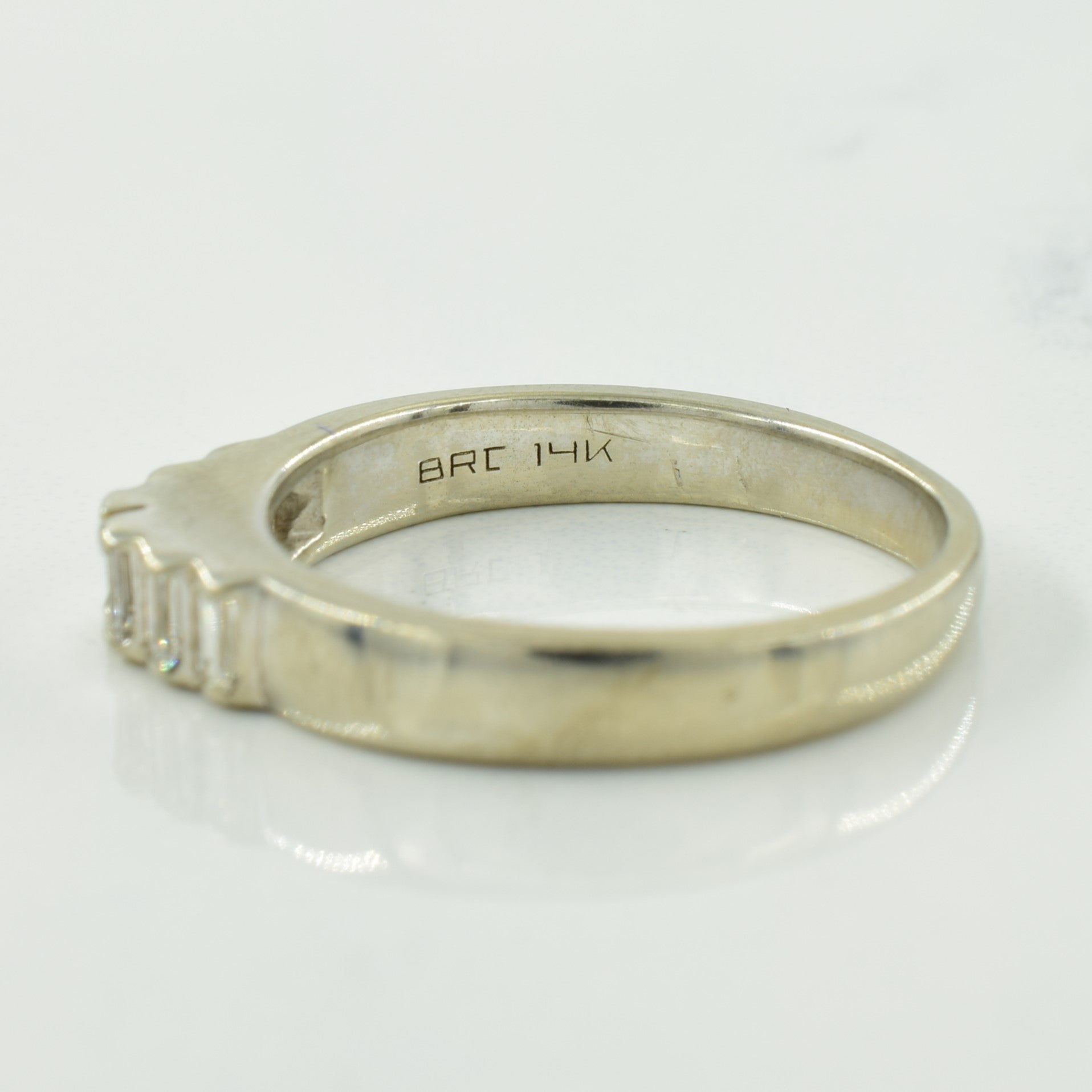 Diamond Ring | 0.24ctw | SZ 6.5 |