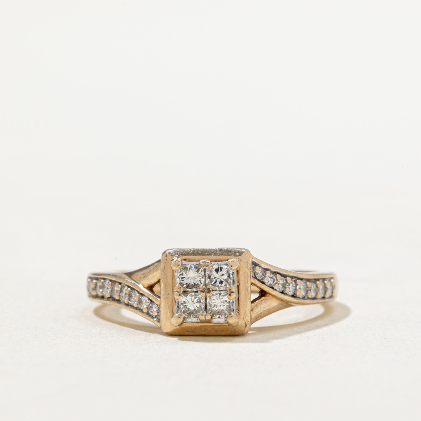 Diamond Grid Tapered Ring | 0.33ctw | SZ 7.25