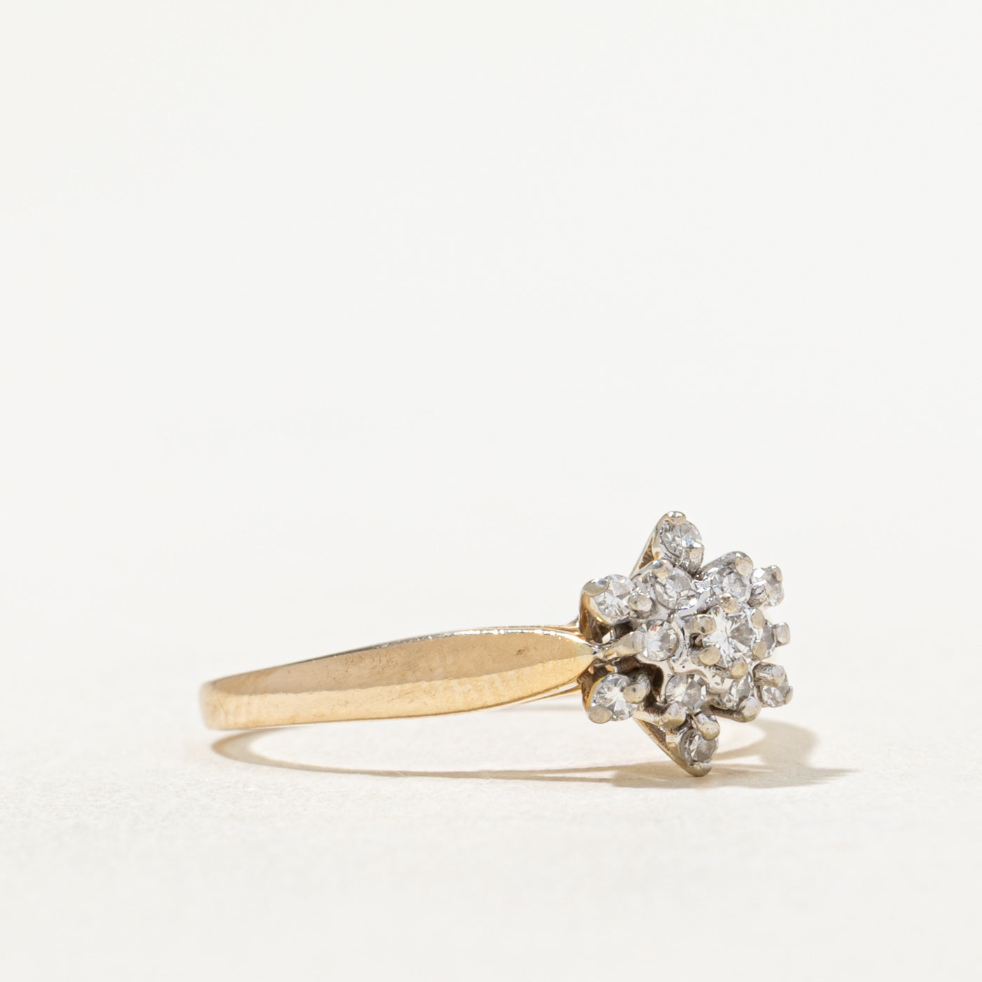 Diamond Cluster Petal Ring | 0.14ctw | SZ 5.75